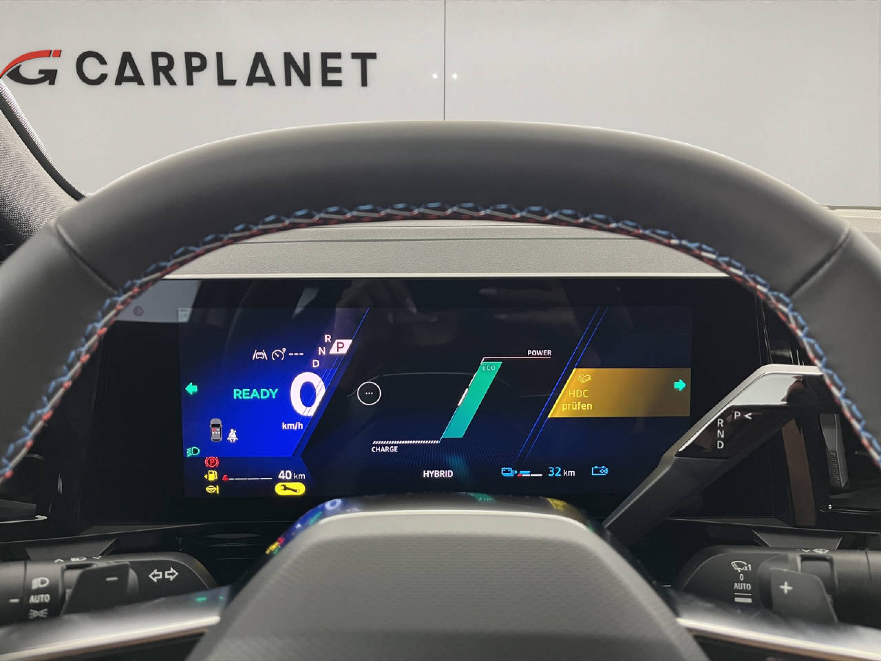 RENAULT Rafale 1.2 E-Tech Plug-in Atelier Alpine-image-10