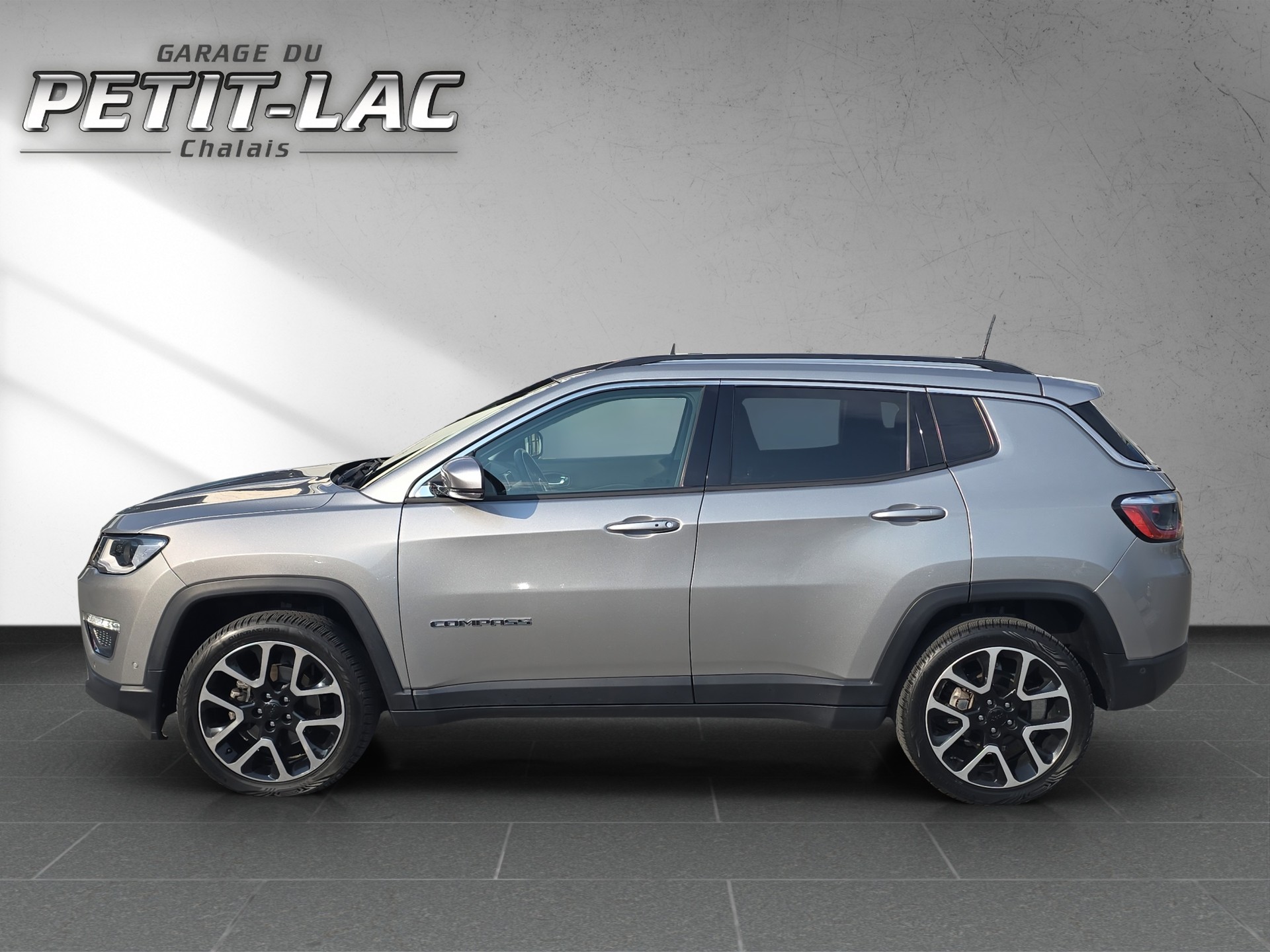 JEEP Compass 1.4 Turbo Limited AWD 9ATX-image-6