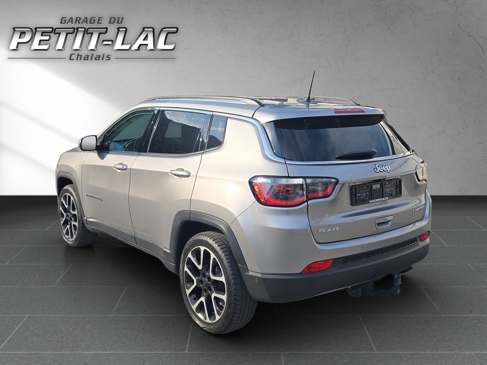 JEEP Compass 1.4 Turbo Limited AWD 9ATX-image-5
