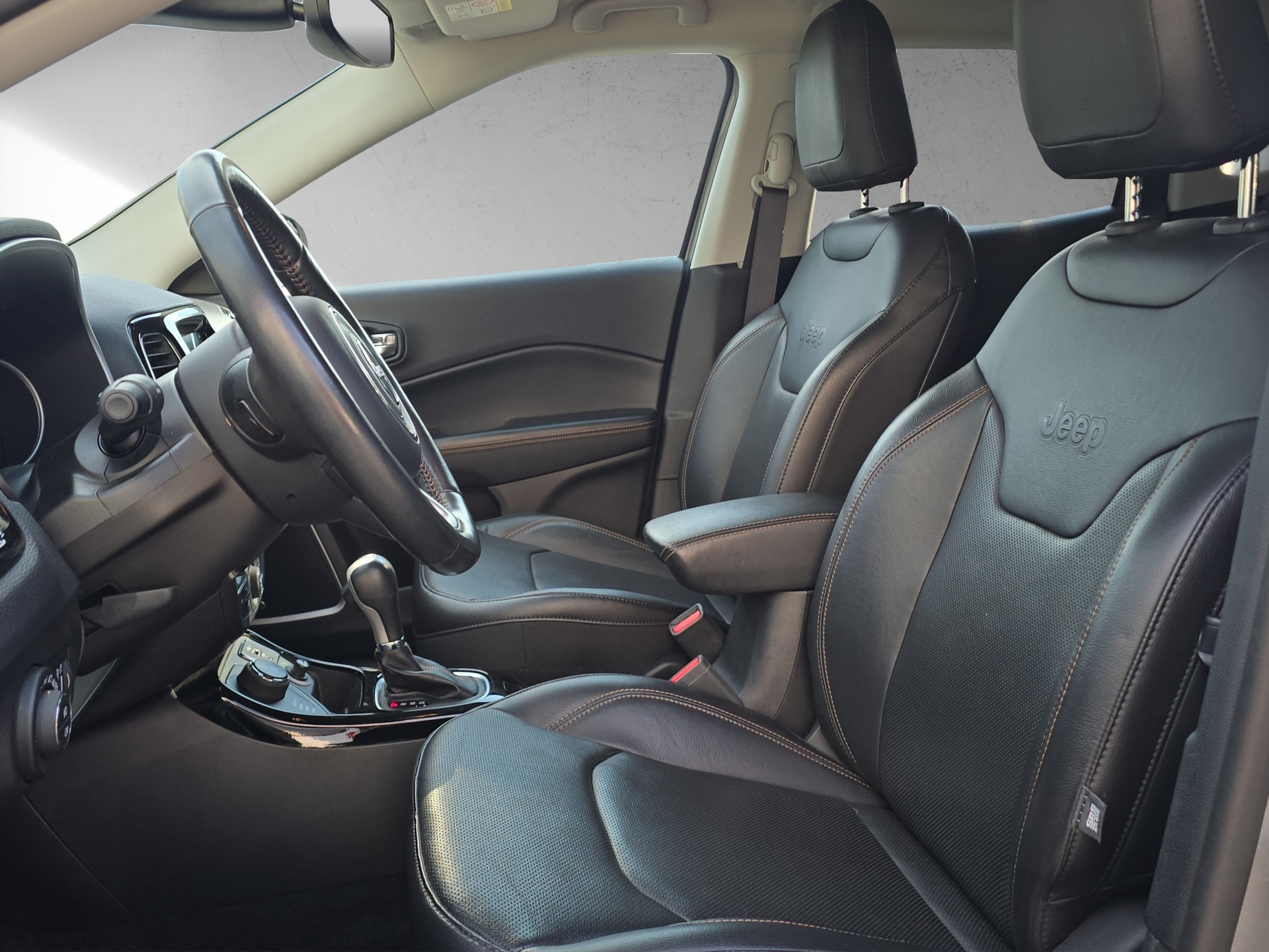 JEEP Compass 1.4 Turbo Limited AWD 9ATX-image-9