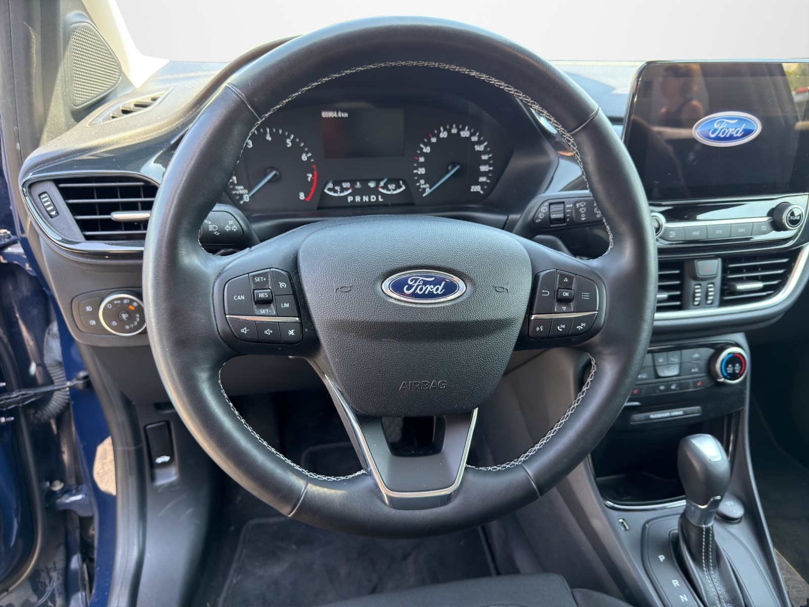 FORD Puma 1.0 EcoB Hybrid 125 Titanium-image-10