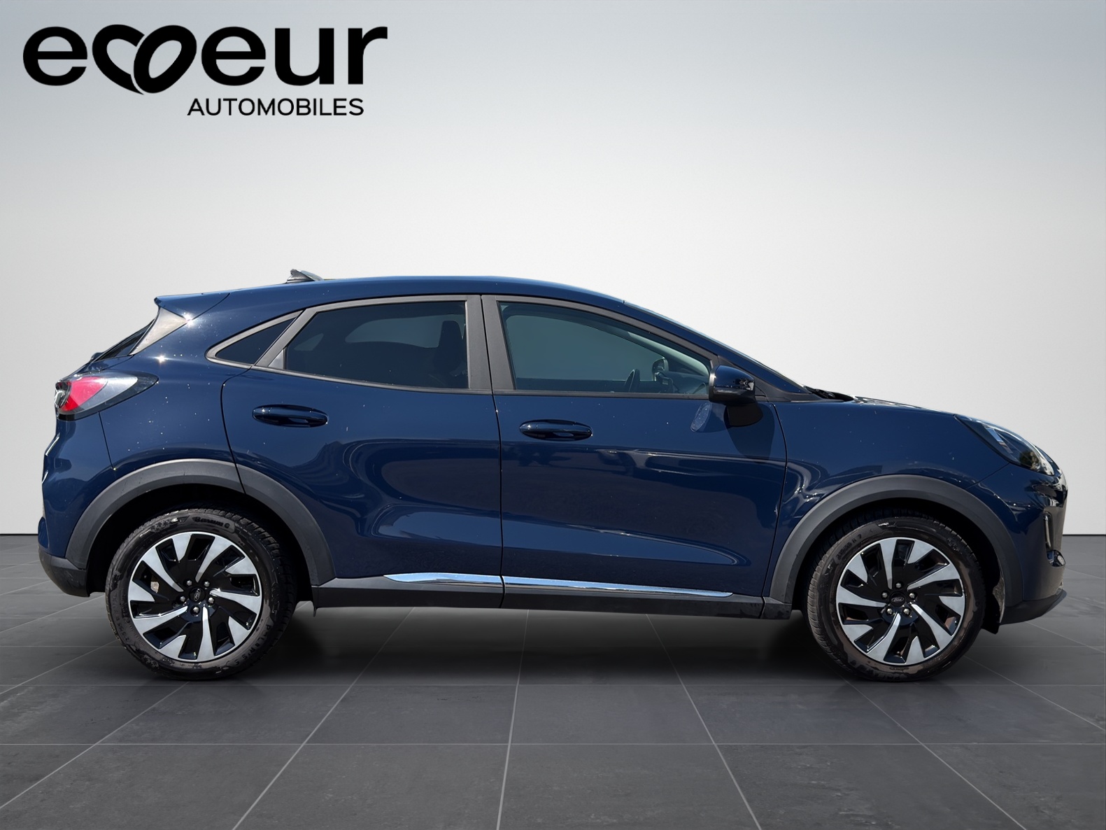 FORD Puma 1.0 EcoB Hybrid 125 Titanium-image-6
