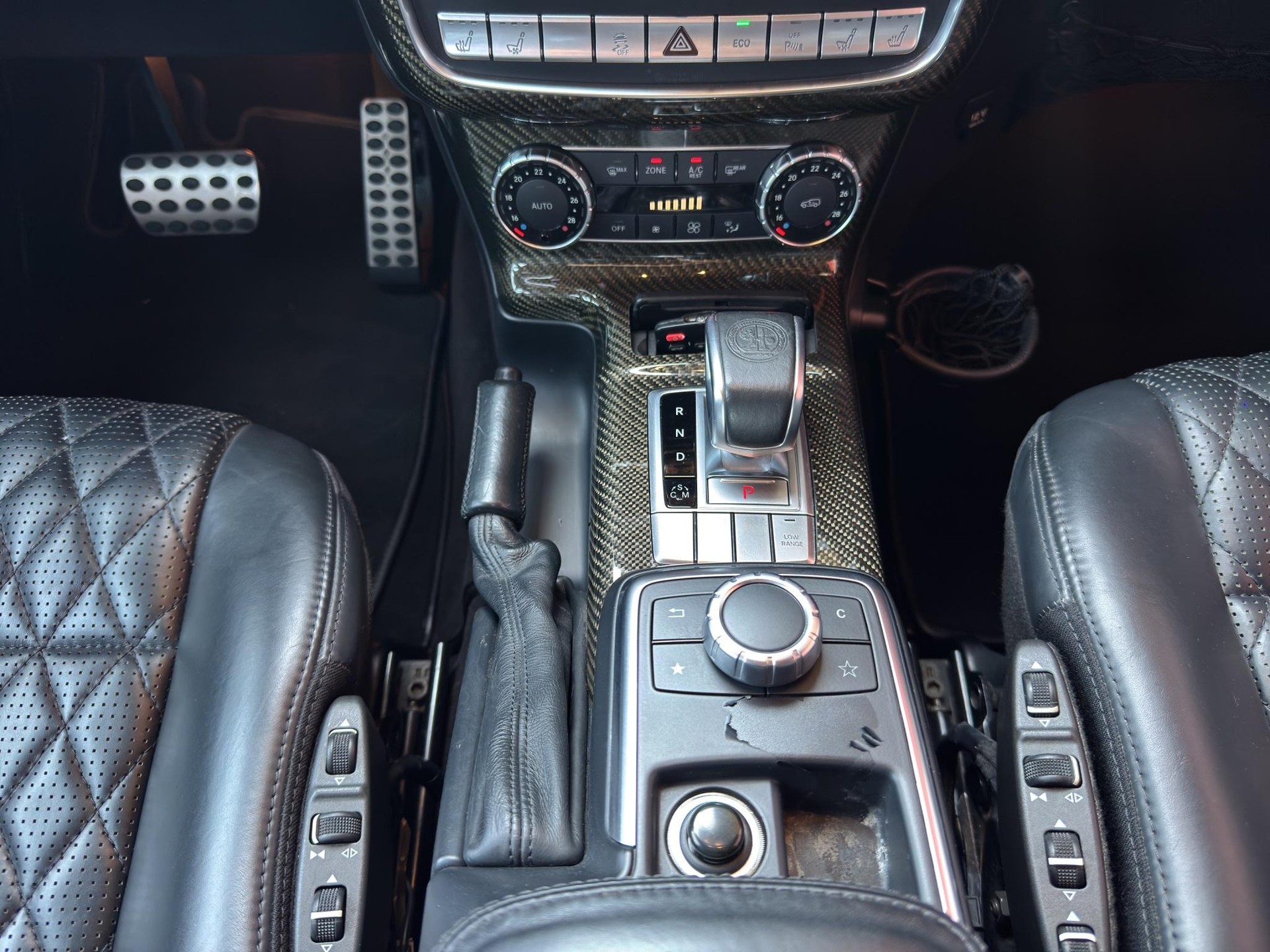 MERCEDES-BENZ G 63 AMG lang Wagon-image-14