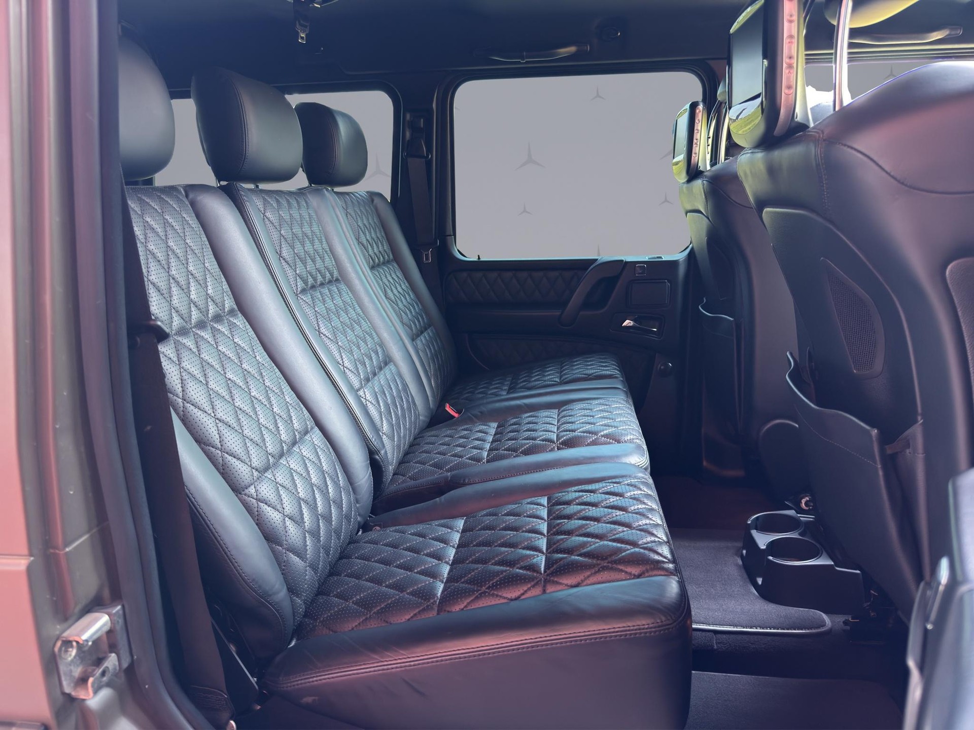 MERCEDES-BENZ G 63 AMG lang Wagon-image-17