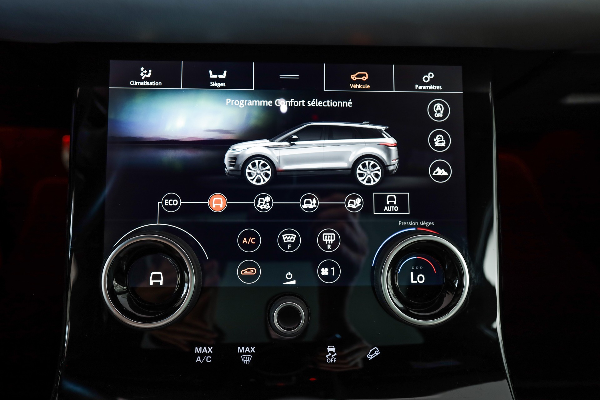 LAND ROVER Range Rover Evoque R-Dynamic P 300 HSE AT9-image-15