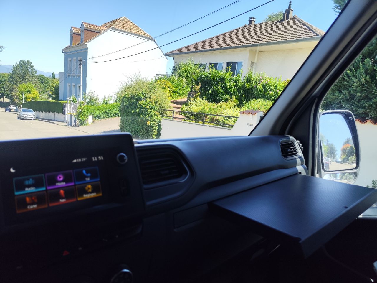 RENAULT Master 3 DCI 180-image-5