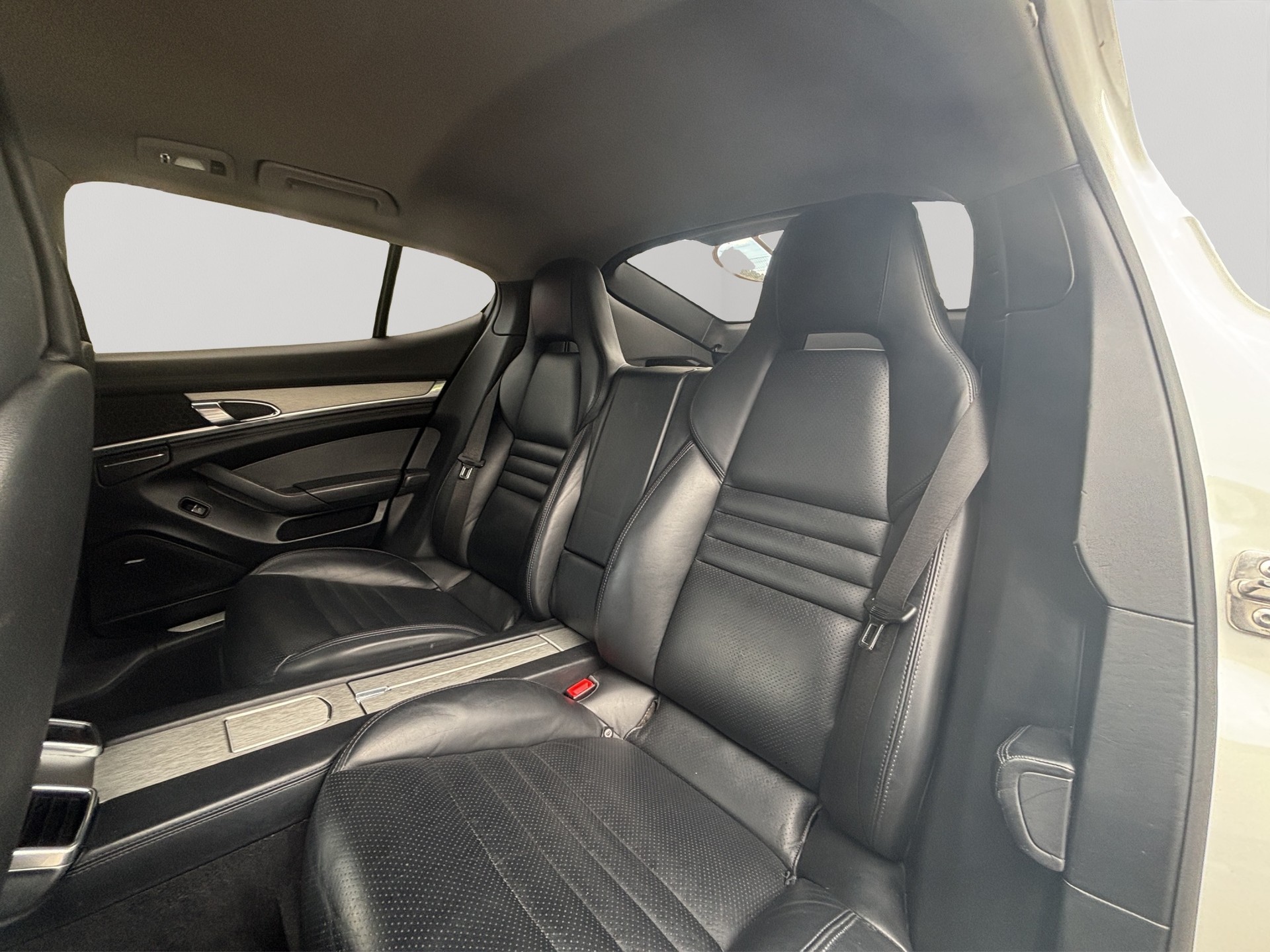 PORSCHE Panamera 4S 4.8 PDK-image-10
