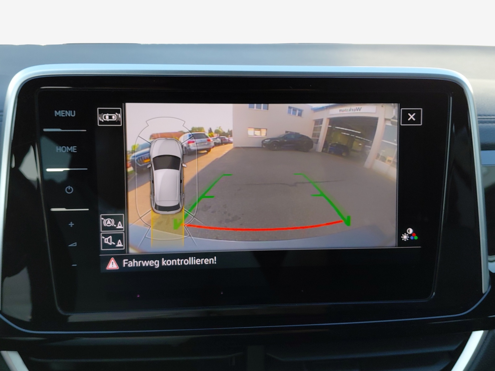 VW T-Roc 2.0 TSI R-Line DSG 4Motion-image-14