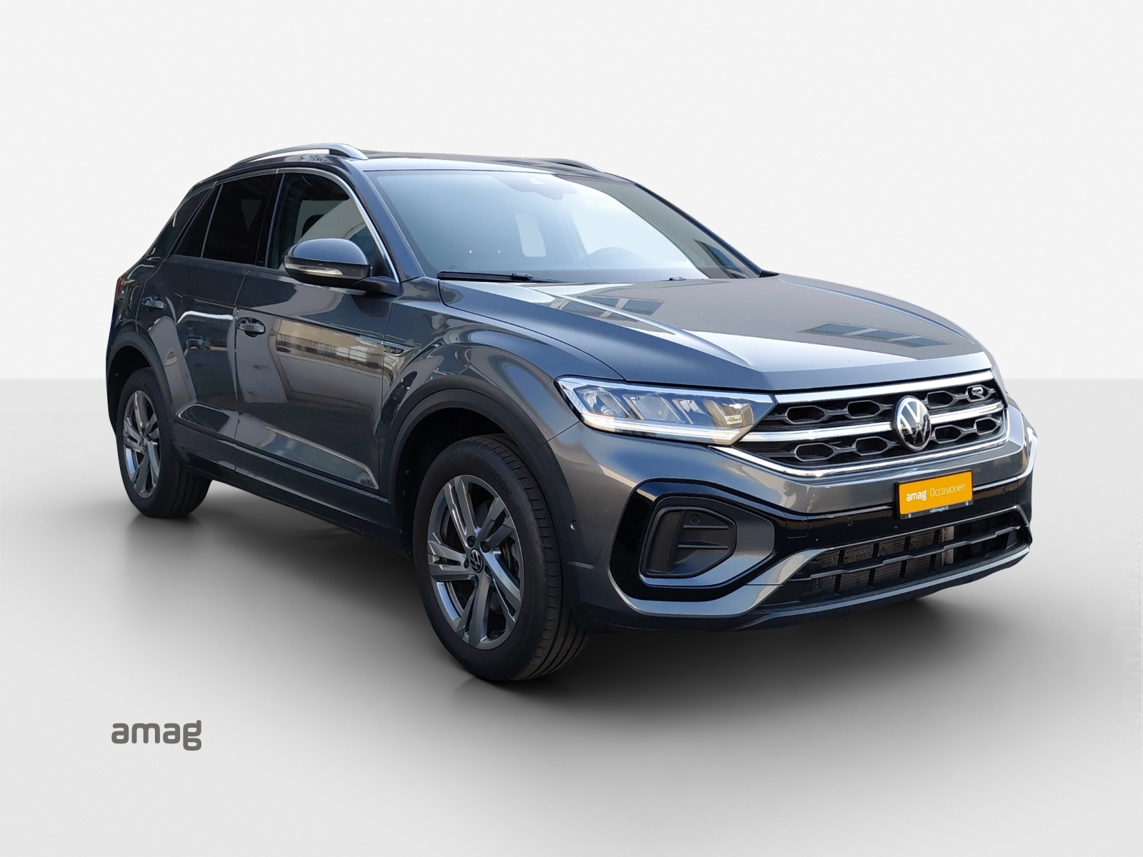 VW T-Roc 2.0 TSI R-Line DSG 4Motion-image-5