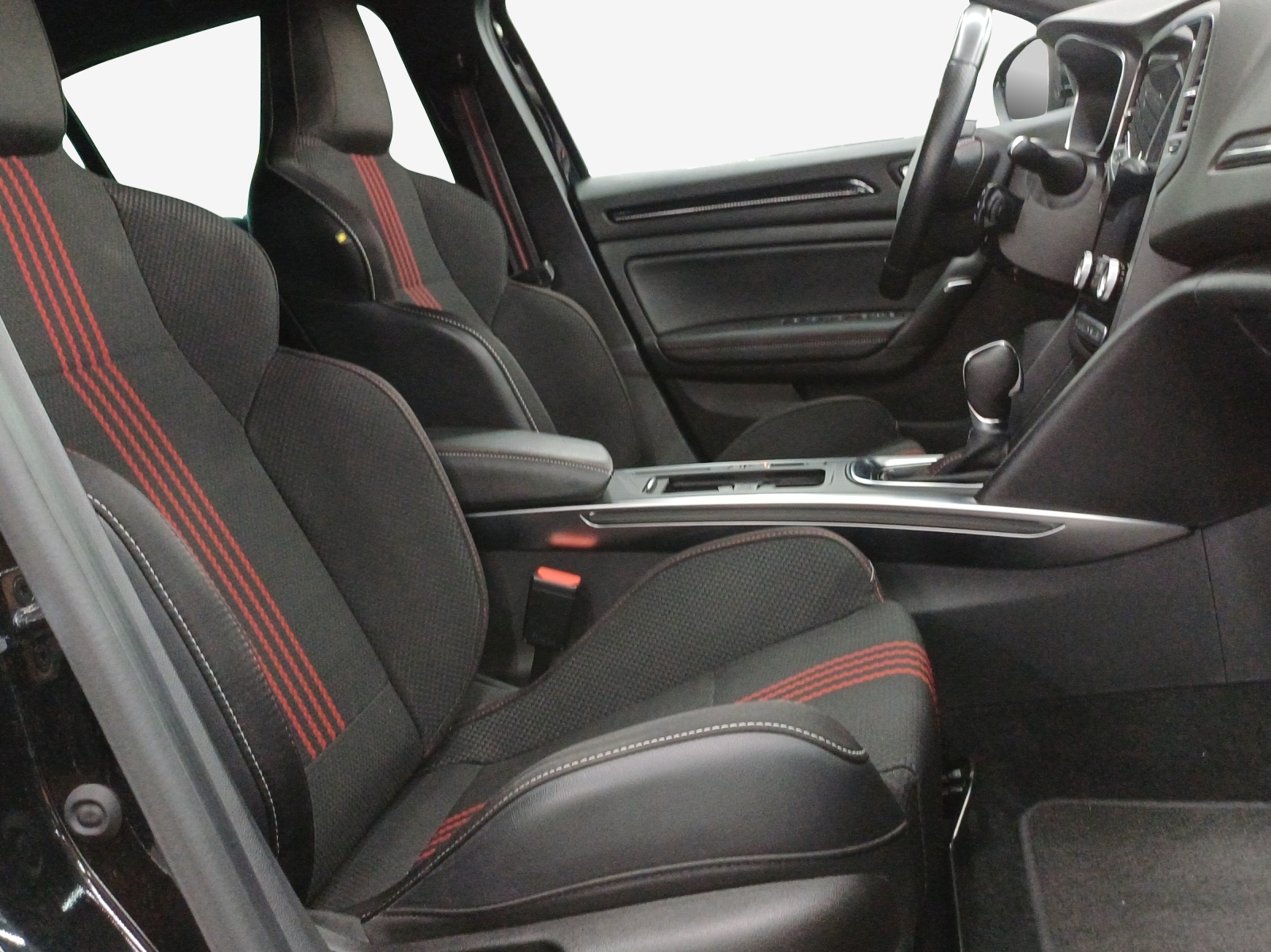 RENAULT Mégane Berline 1.6 E-Tech R.S. Line-image-13