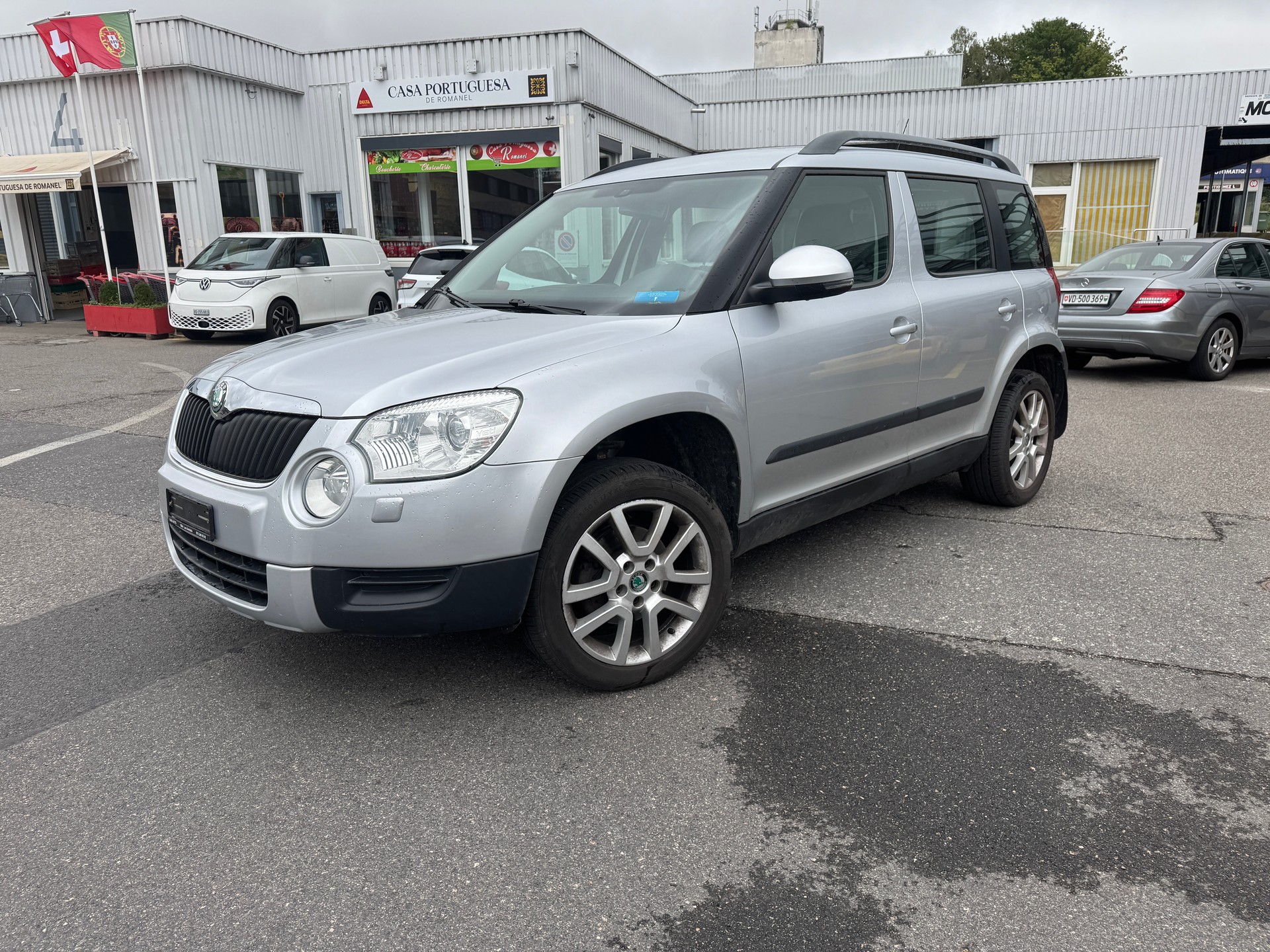 SKODA Yeti 1.8 TSI Active 4x4-image-2