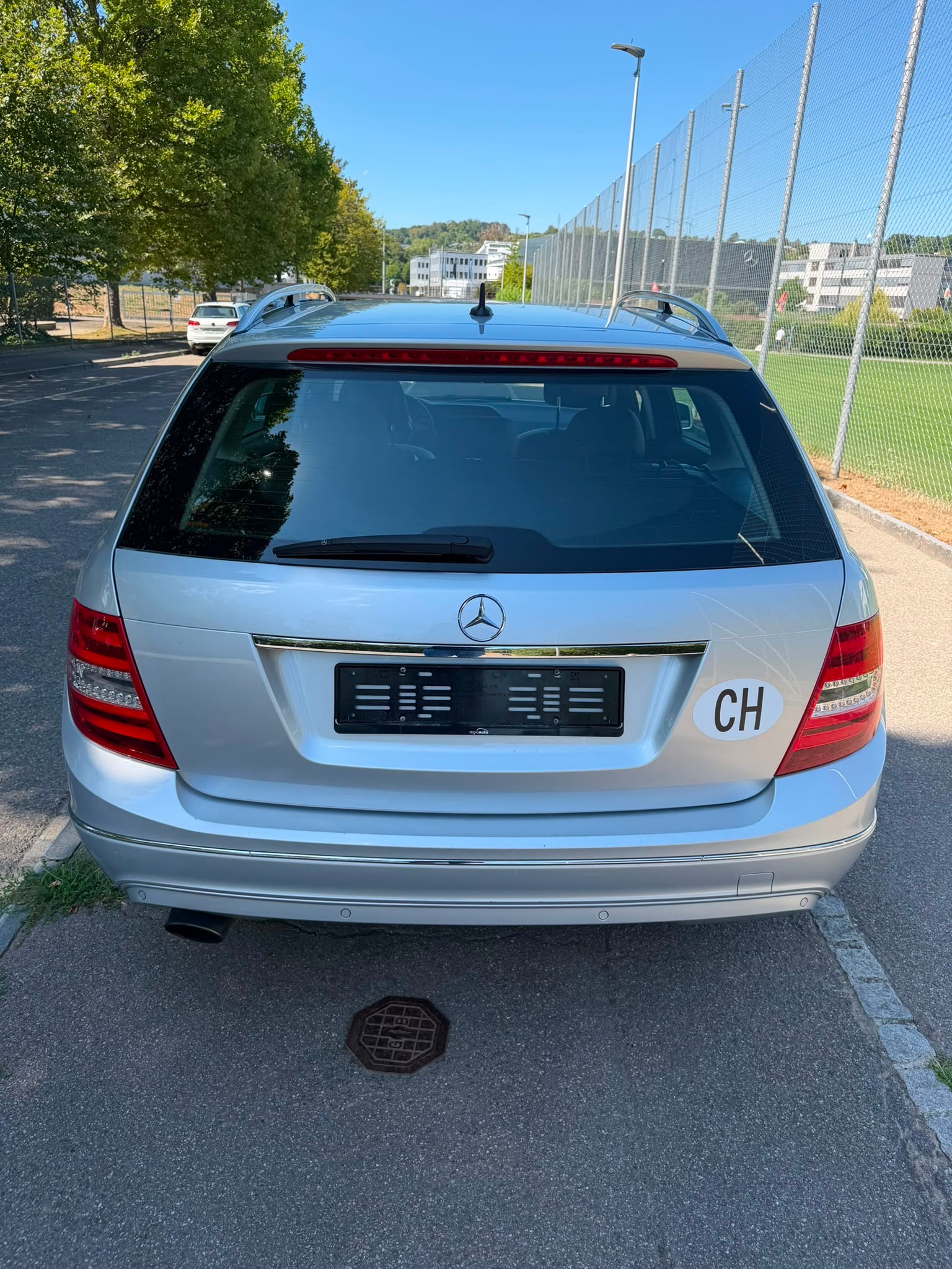 MERCEDES-BENZ C 200 Avantgarde 7G-Tronic-image-3