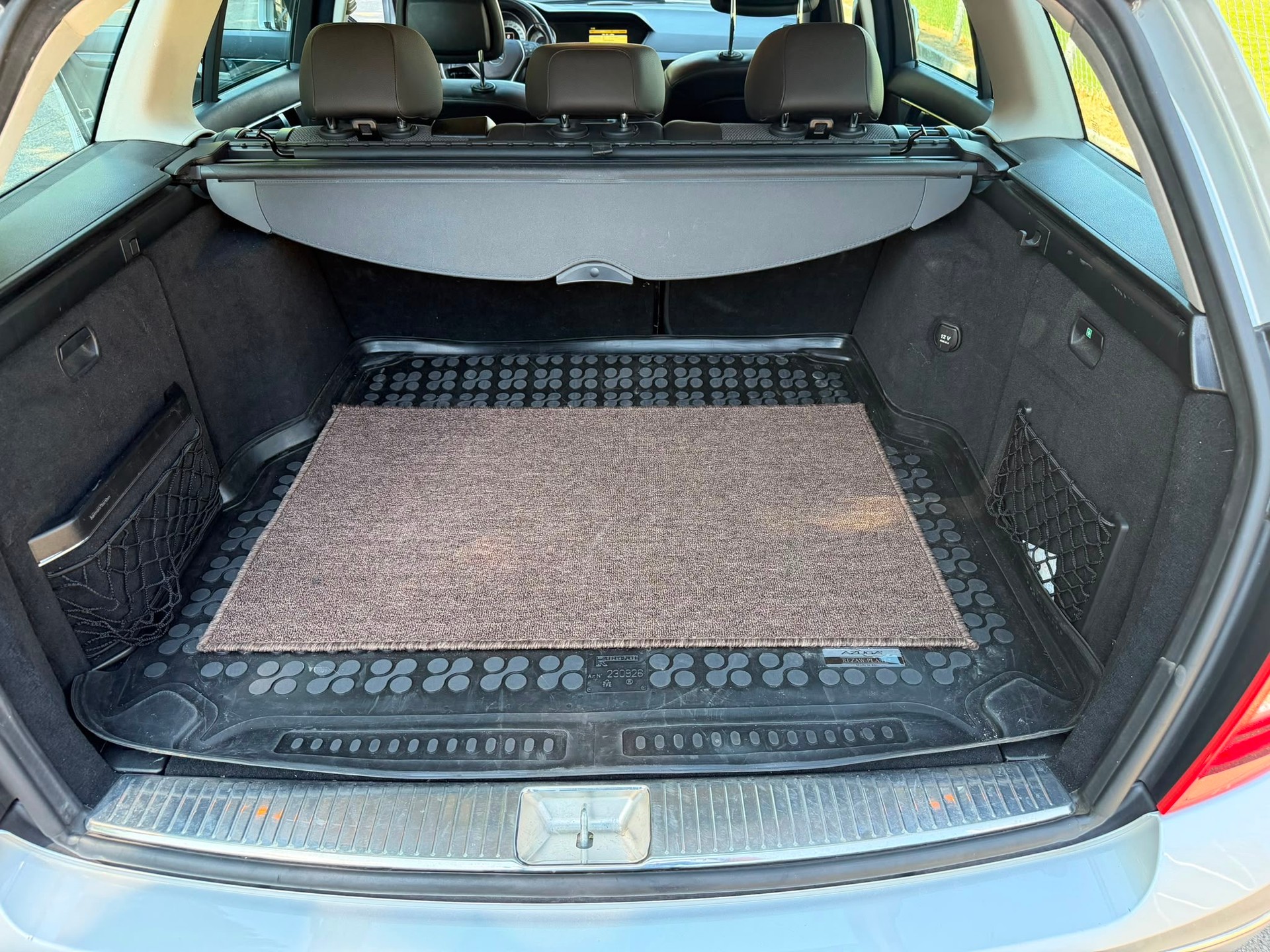 MERCEDES-BENZ C 200 Avantgarde 7G-Tronic-image-8