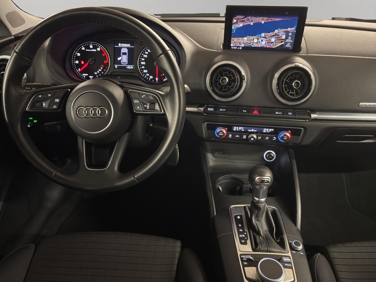 AUDI A3 Sportback 2.0 40 TFSI Sport qu. S-Tronic-image-6
