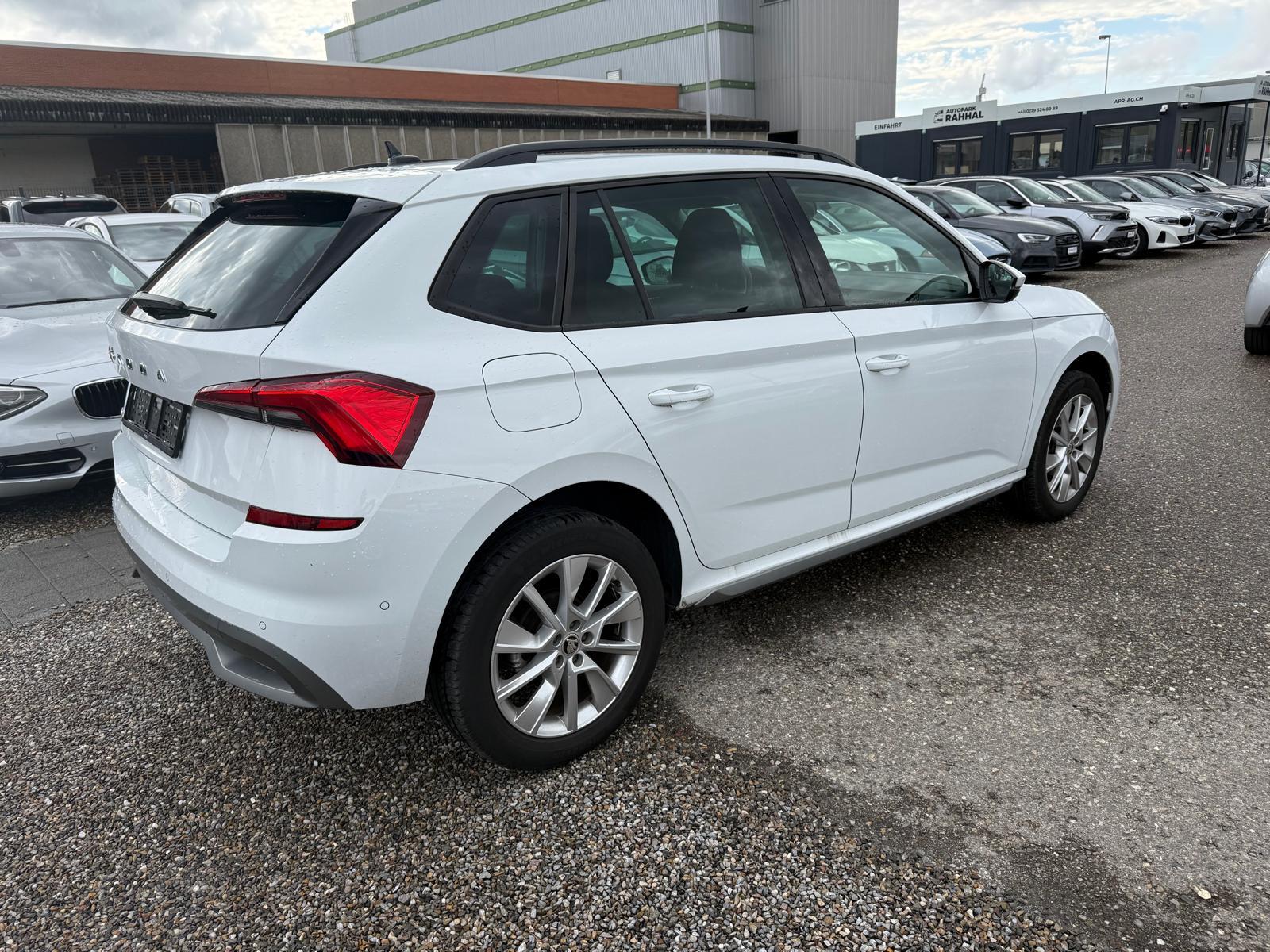 SKODA Kamiq 1.0 TSI Style DSG-image-9