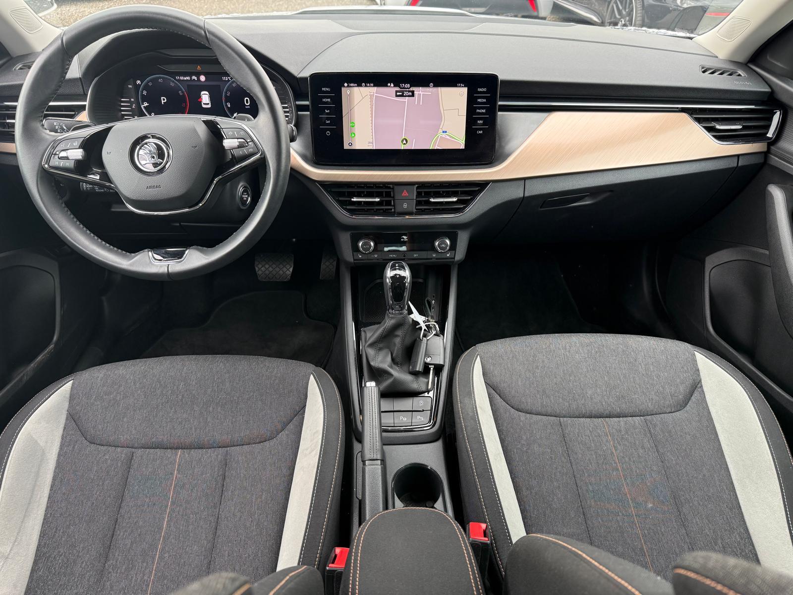 SKODA Kamiq 1.0 TSI Style DSG-image-12