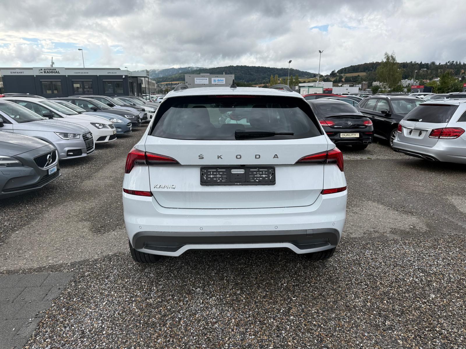 SKODA Kamiq 1.0 TSI Style DSG-image-6