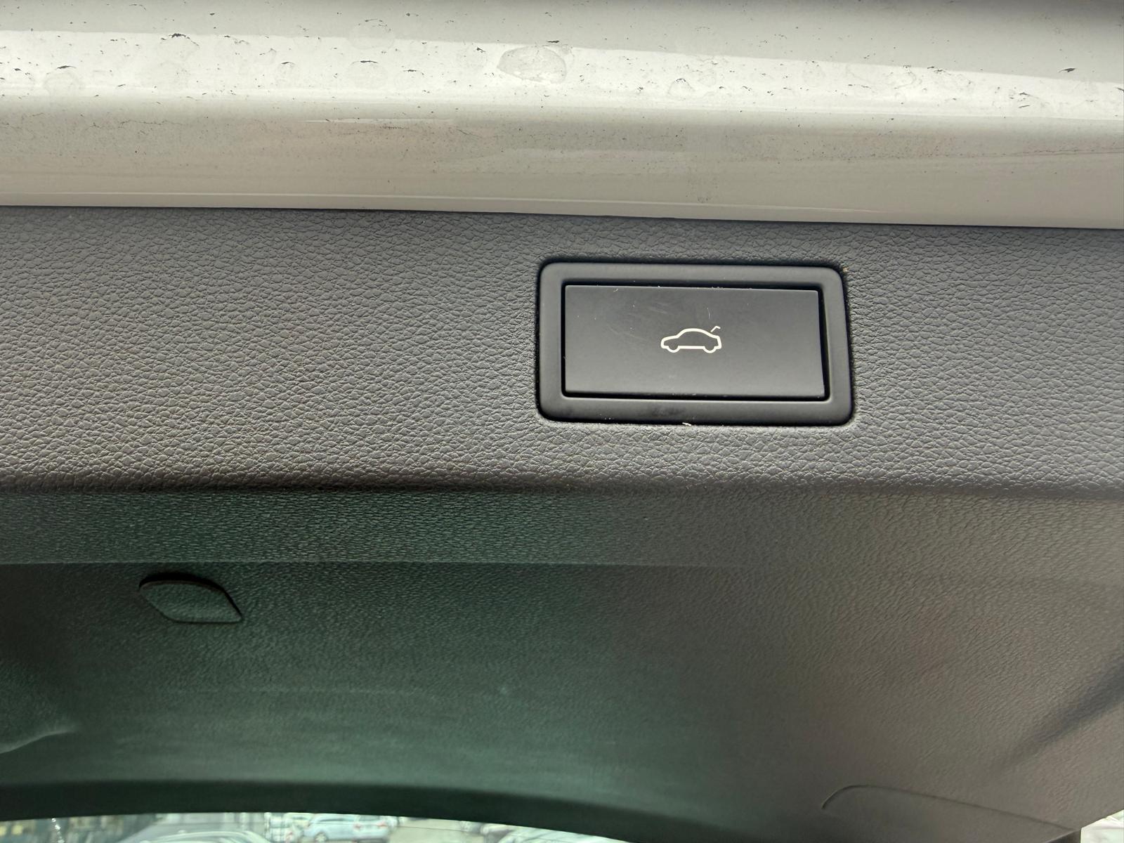 SKODA Kamiq 1.0 TSI Style DSG-image-19