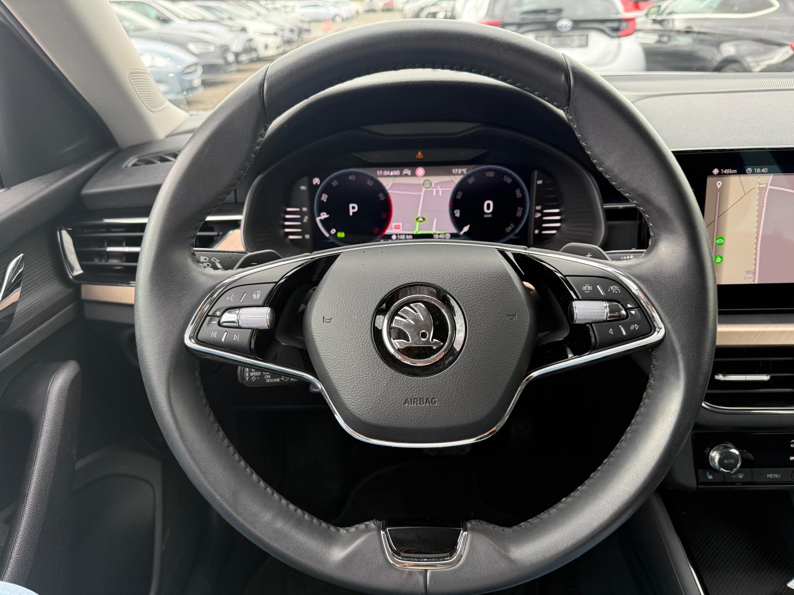 SKODA Kamiq 1.0 TSI Style DSG-image-17