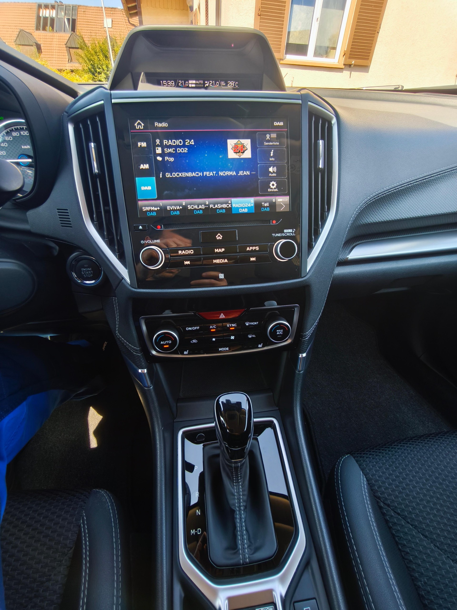 SUBARU Forester Station 2.0i e-Boxer Swiss Plus-image-11