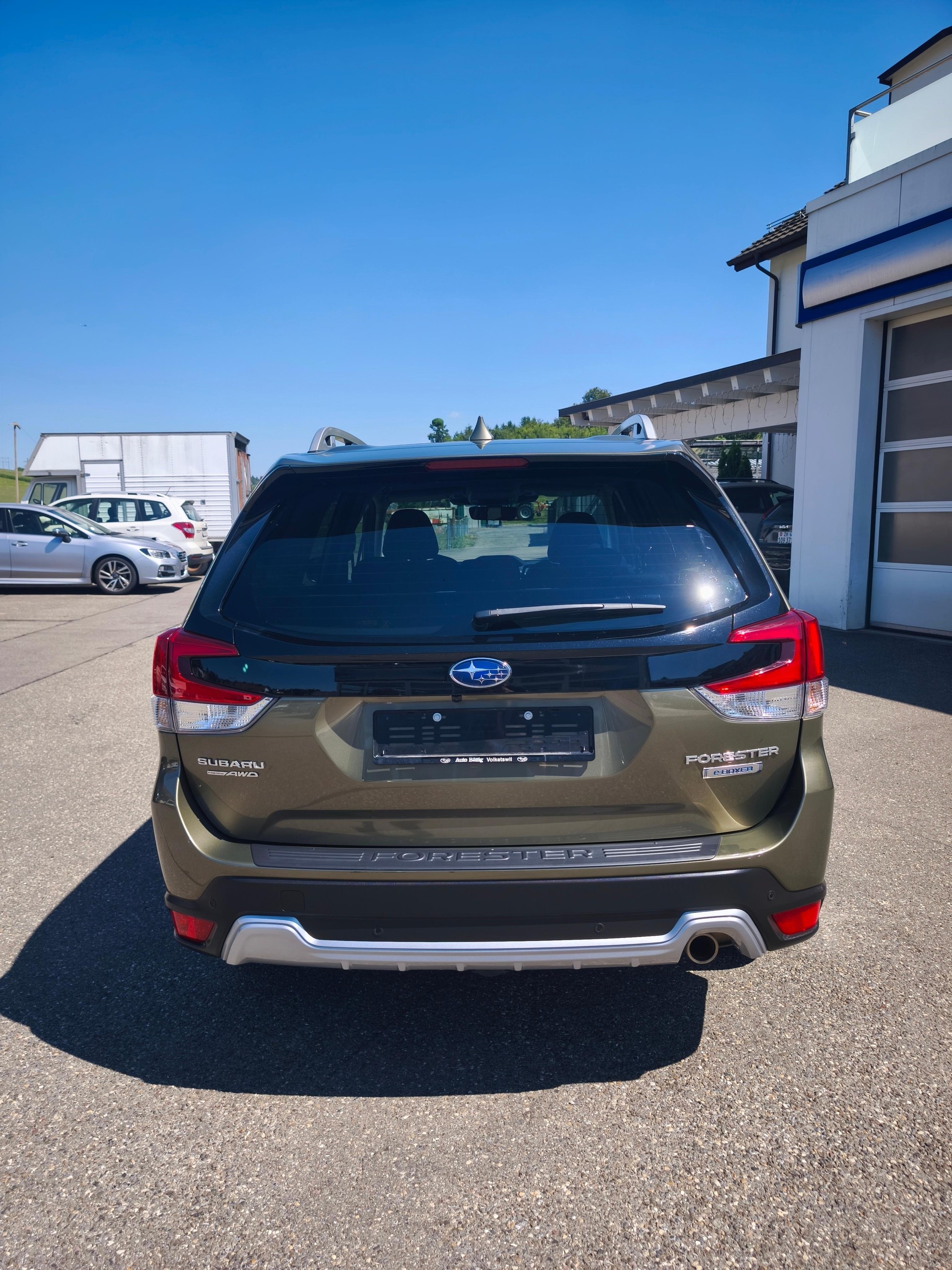 SUBARU Forester Station 2.0i e-Boxer Swiss Plus-image-4