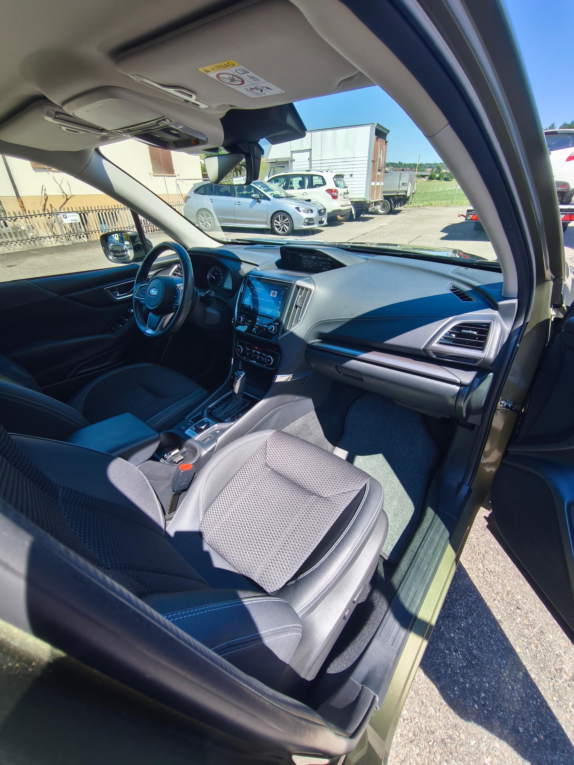 SUBARU Forester Station 2.0i e-Boxer Swiss Plus-image-10
