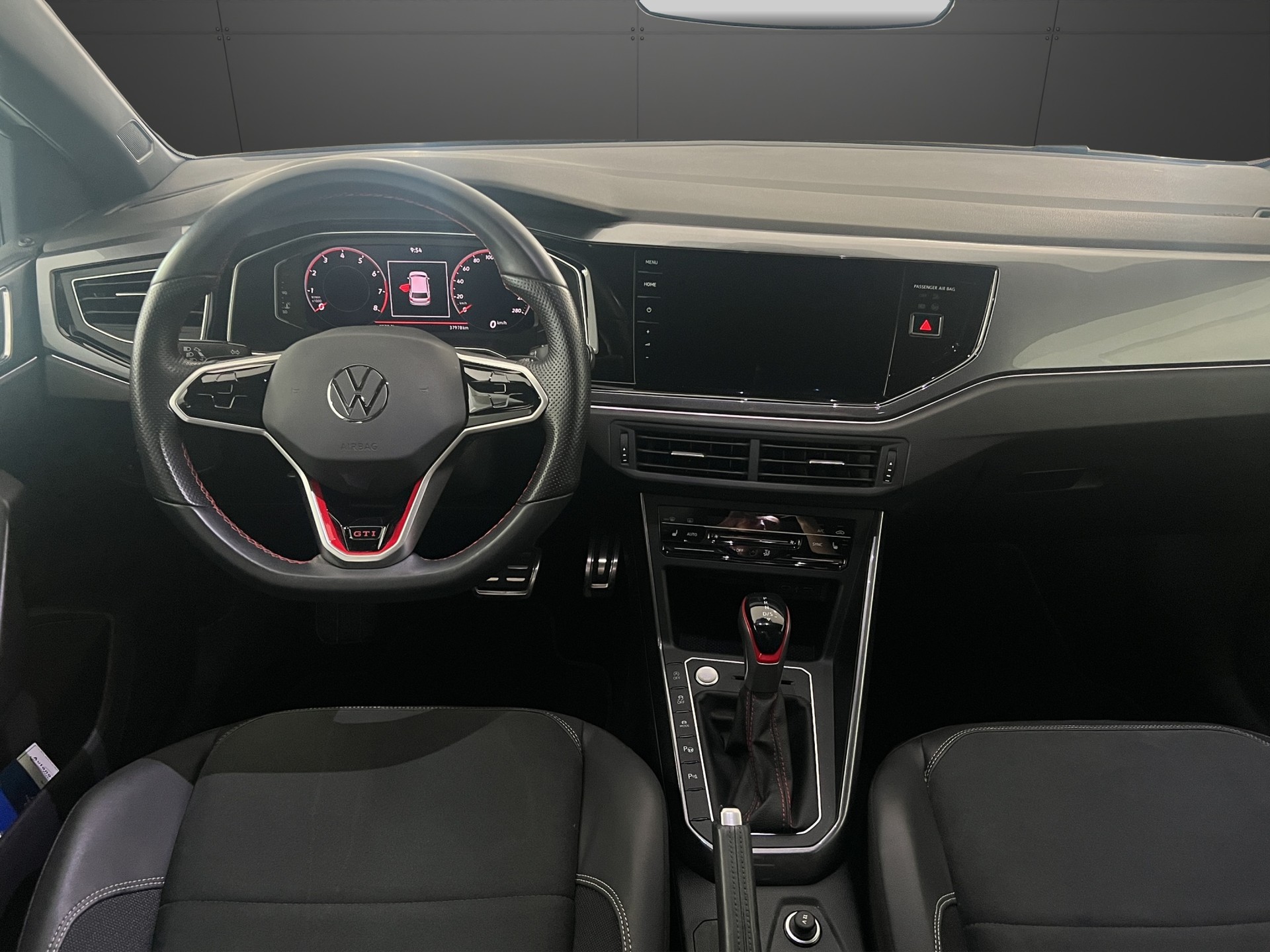 VW Polo 2.0 TSI GTI DSG-image-10
