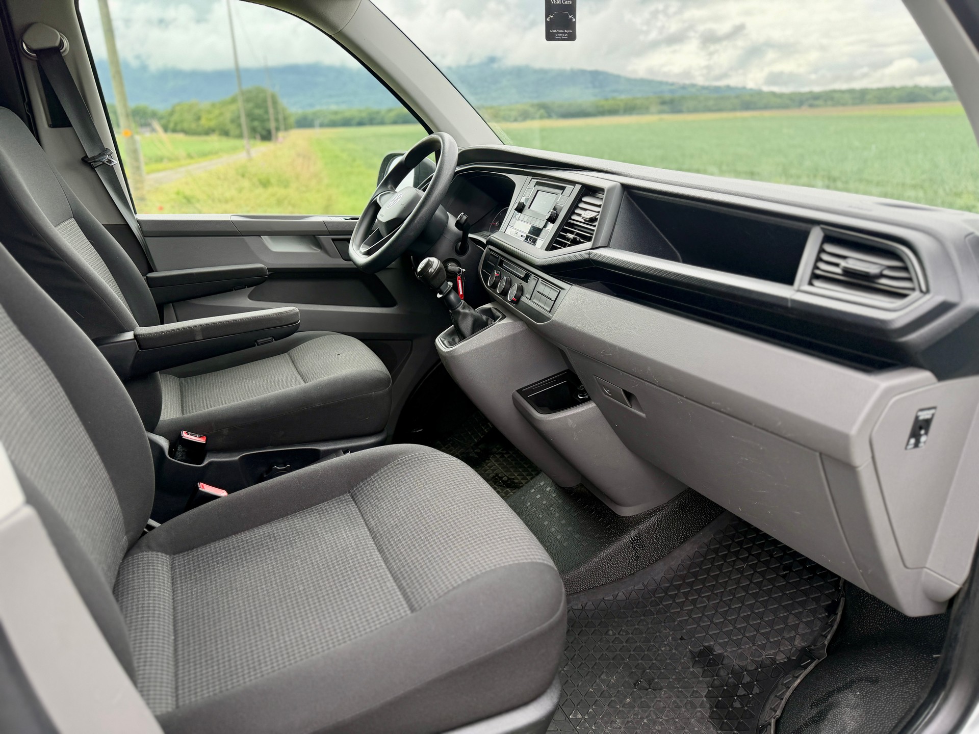VW T6.1 2.0 TDI 4Motion-image-8