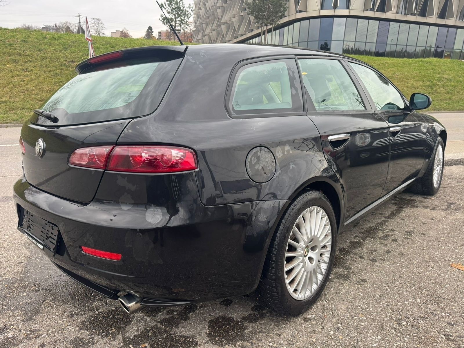 ALFA ROMEO 159 Sportwagon 2.4 JTD Distinctive Q-Tronic-image-3