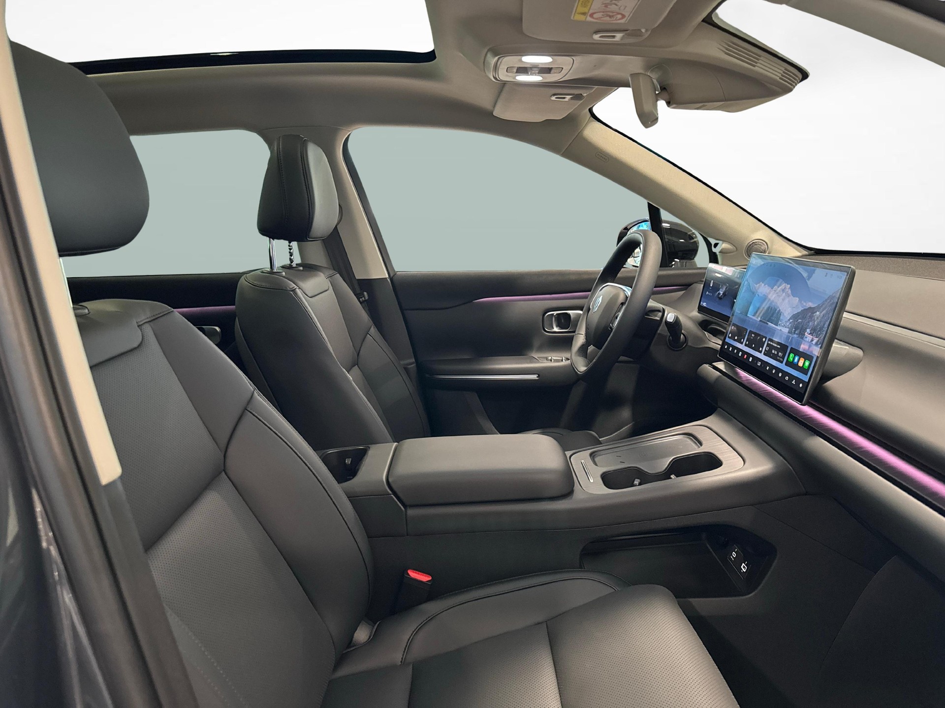 LEAPMOTOR C10 1.5 REEV Design-image-9