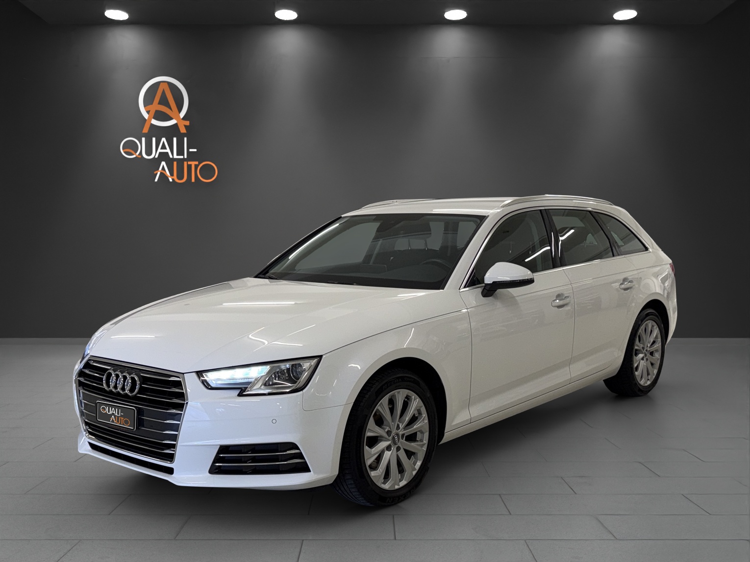 AUDI A4 Avant 2.0 TDI S-tronic-showroom-element-2
