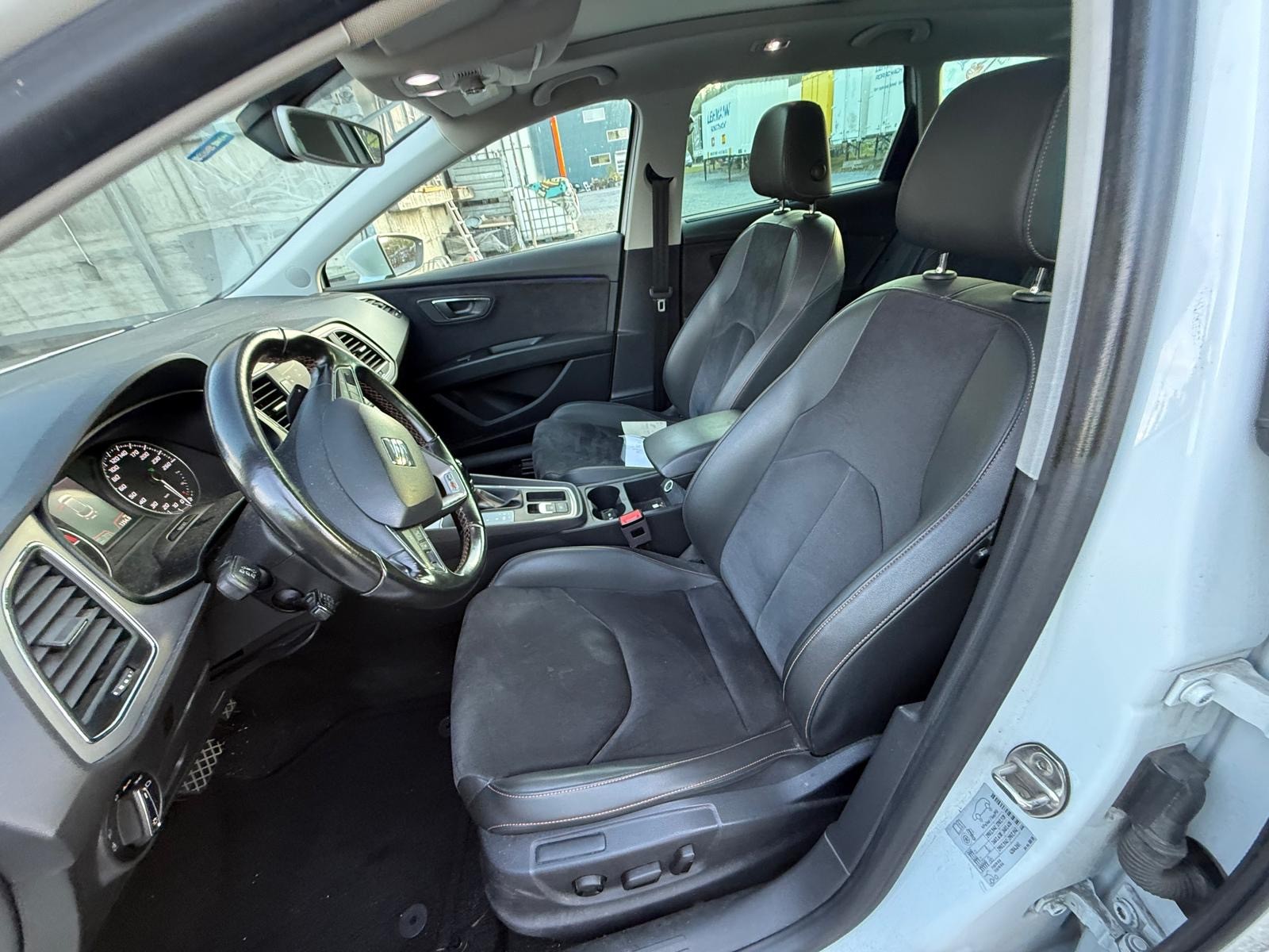 SEAT Leon ST 2.0 TDI CR X-Perience 4Drive DSG-image-8