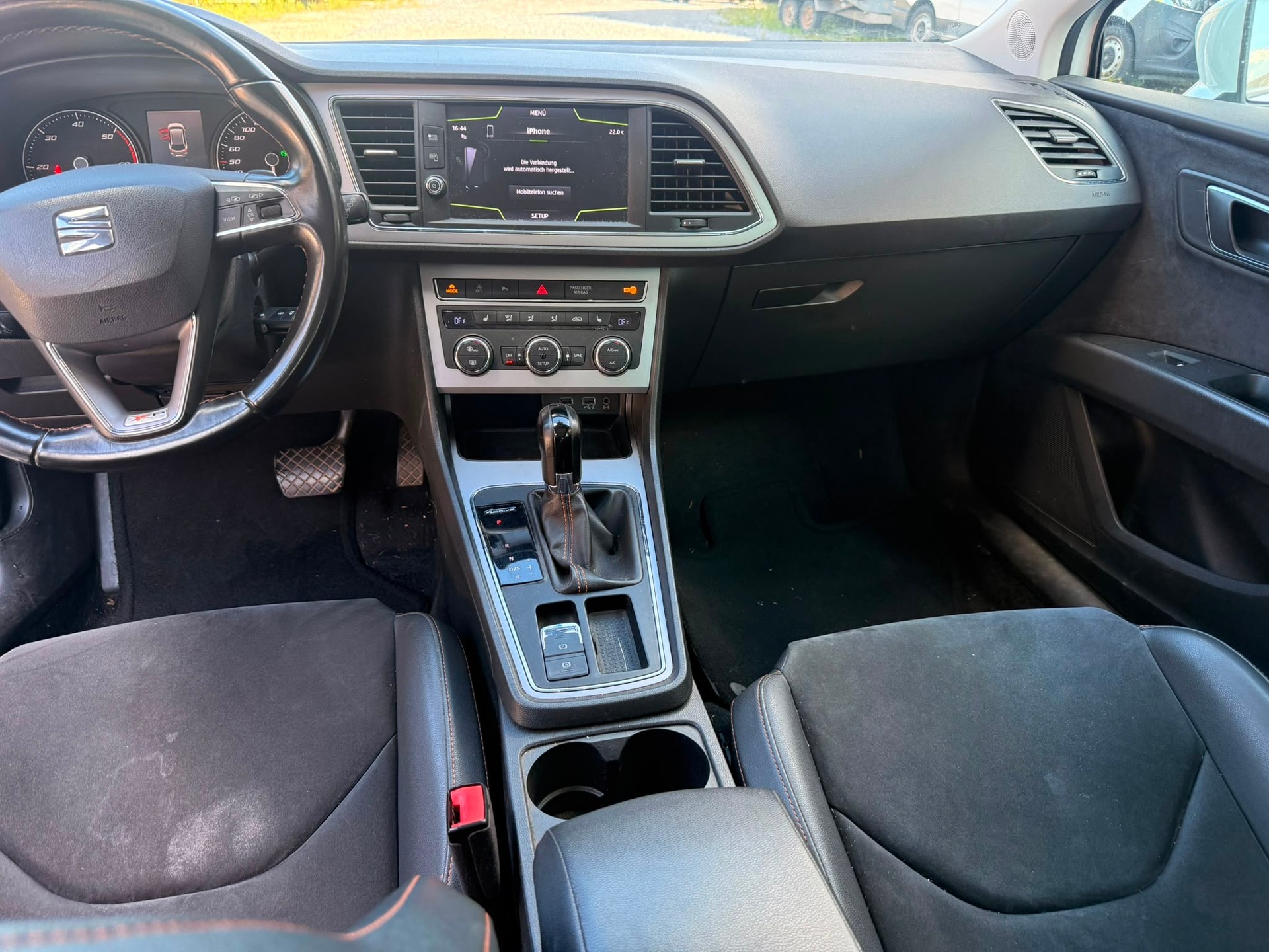 SEAT Leon ST 2.0 TDI CR X-Perience 4Drive DSG-image-6