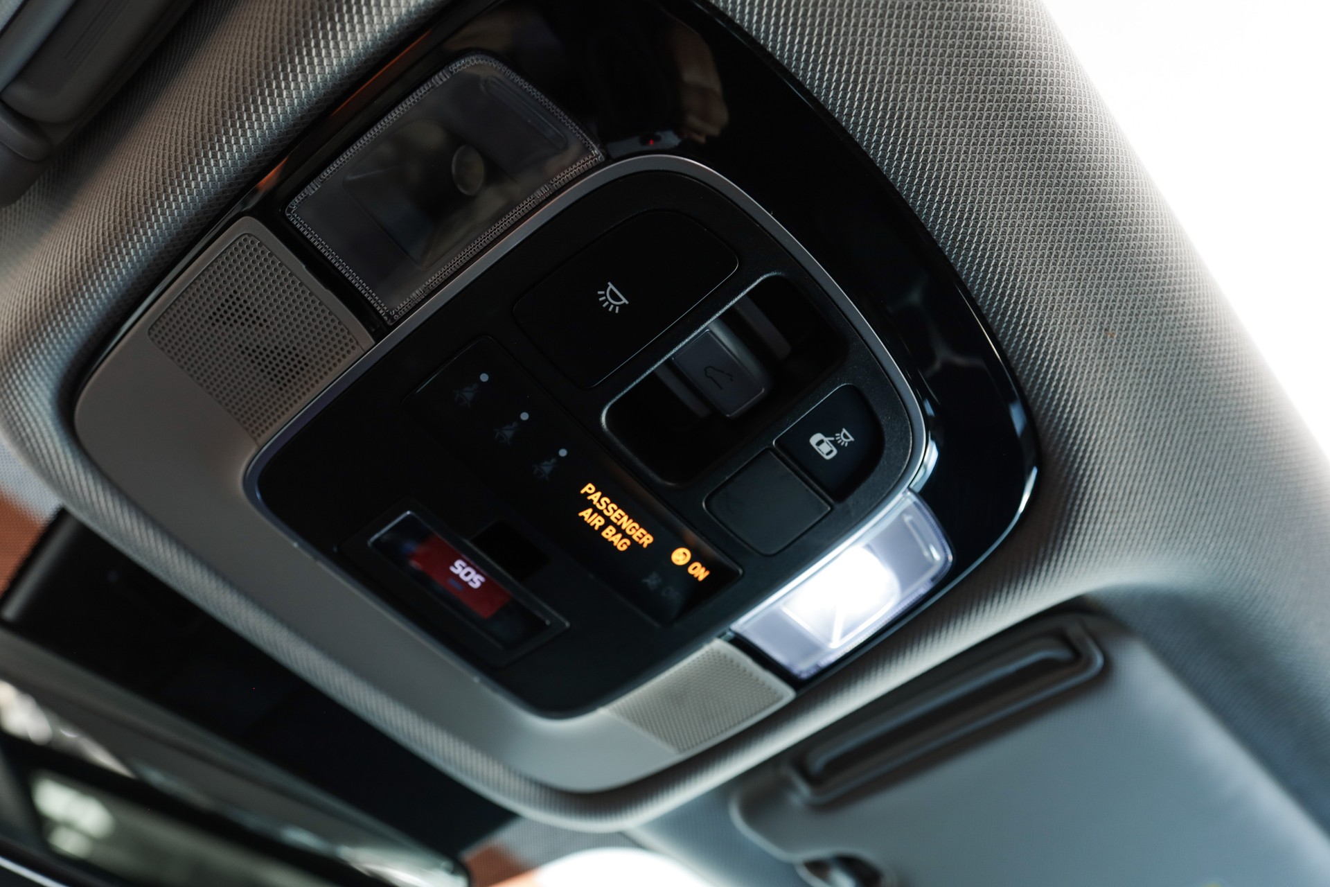 HYUNDAI Tucson 1.6 TGDI PHEV Vertex 4WD Skyroof-image-19