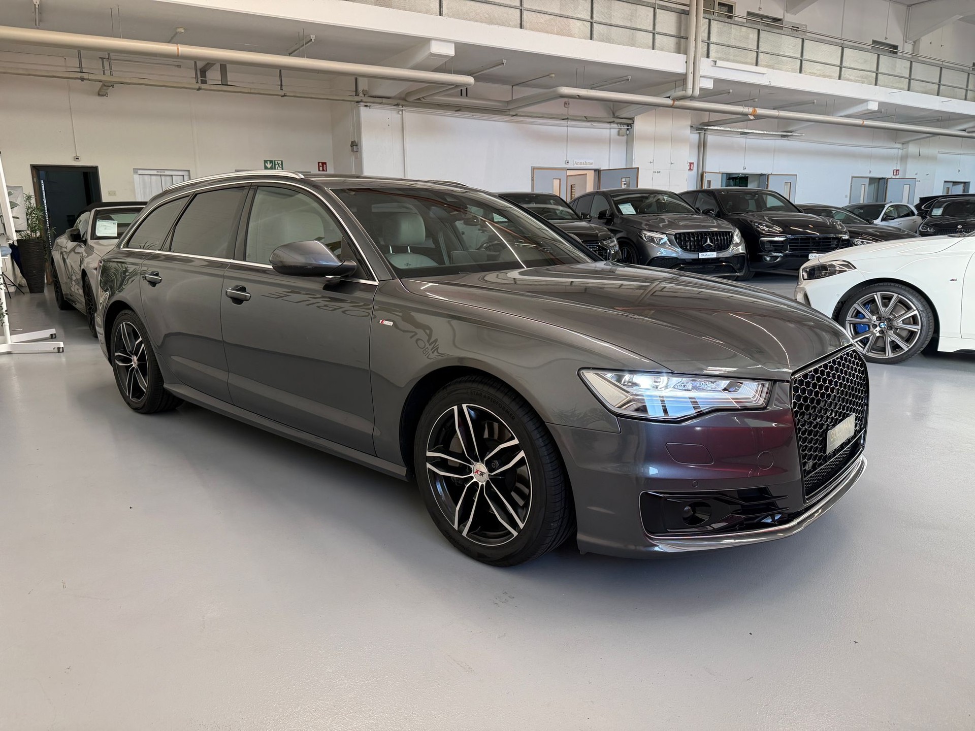 AUDI A6 Avant 3.0 TDI V6 quattro S-tronic-image-4