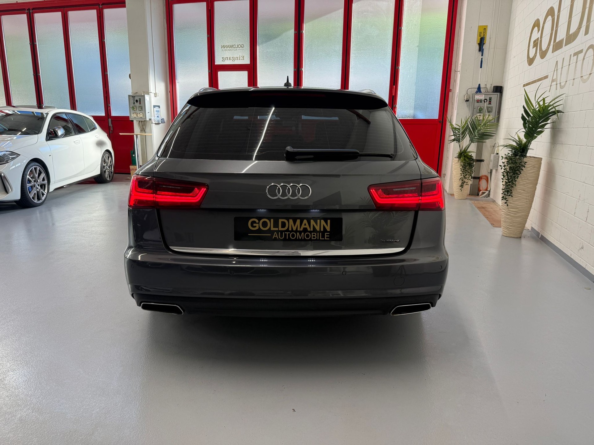 AUDI A6 Avant 3.0 TDI V6 quattro S-tronic-showroom-element-3