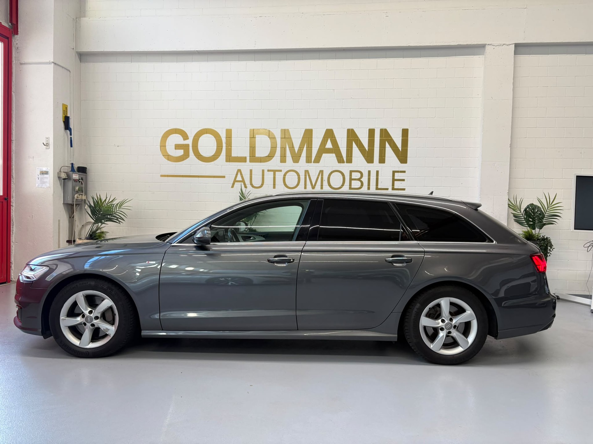 AUDI A6 Avant 3.0 TDI V6 quattro S-tronic-showroom-element-1