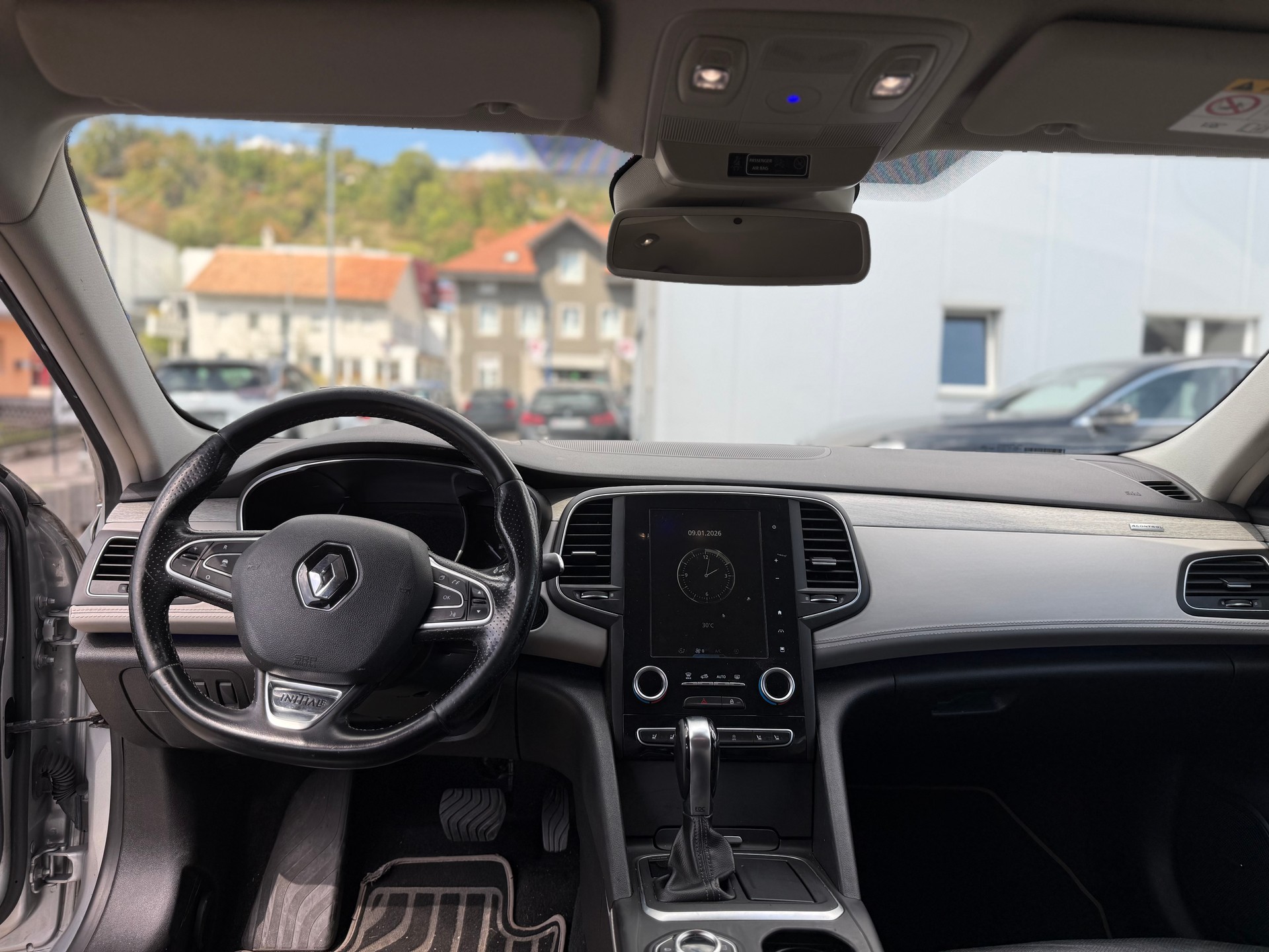 RENAULT Talisman 1.6 TCe Initiale EDC-image-15