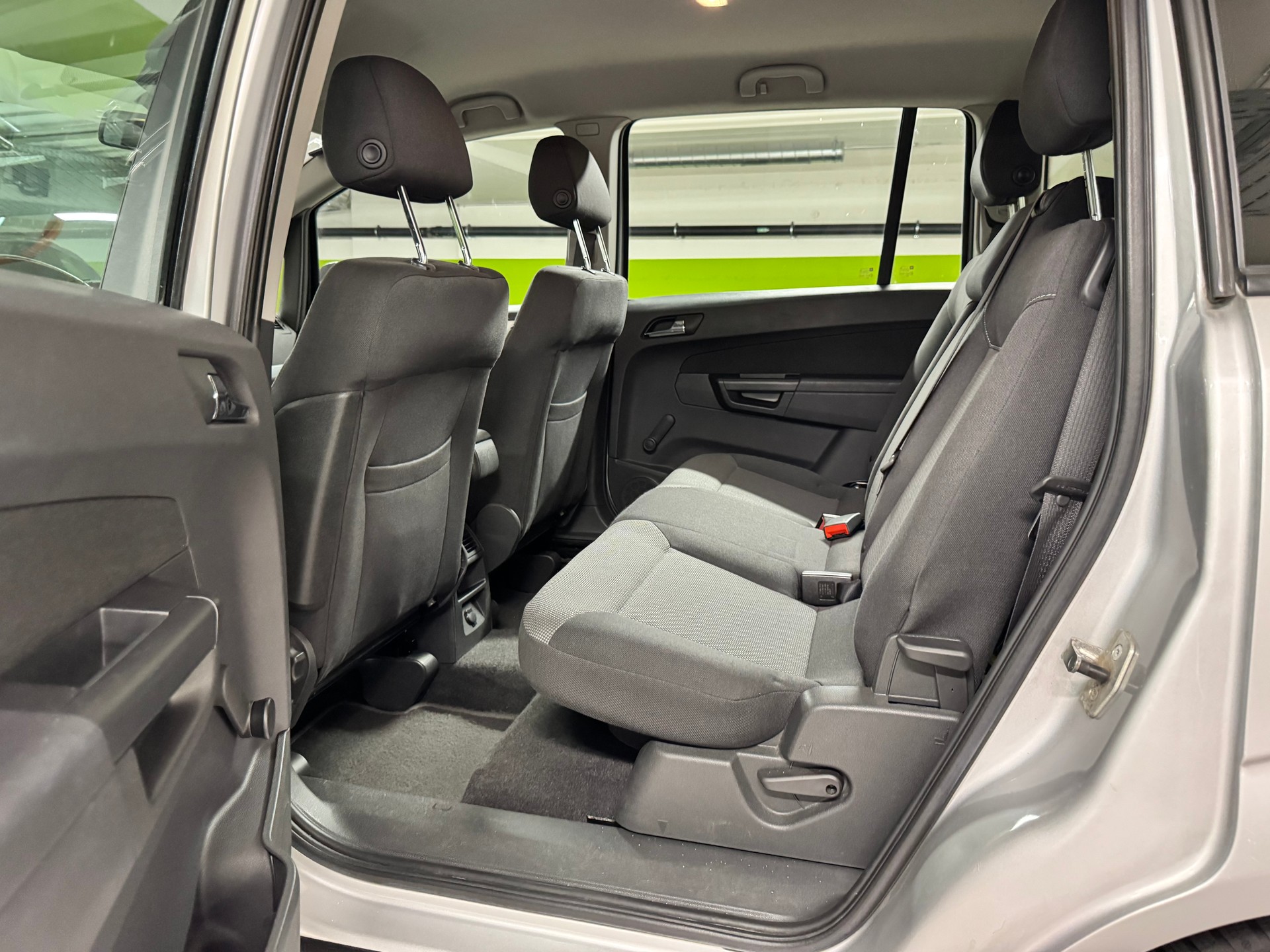 OPEL Zafira 1.8i 16V Enjoy-image-9