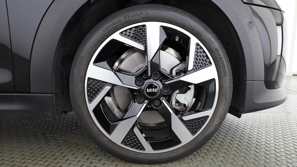 MINI Cooper C (3d)-image-10