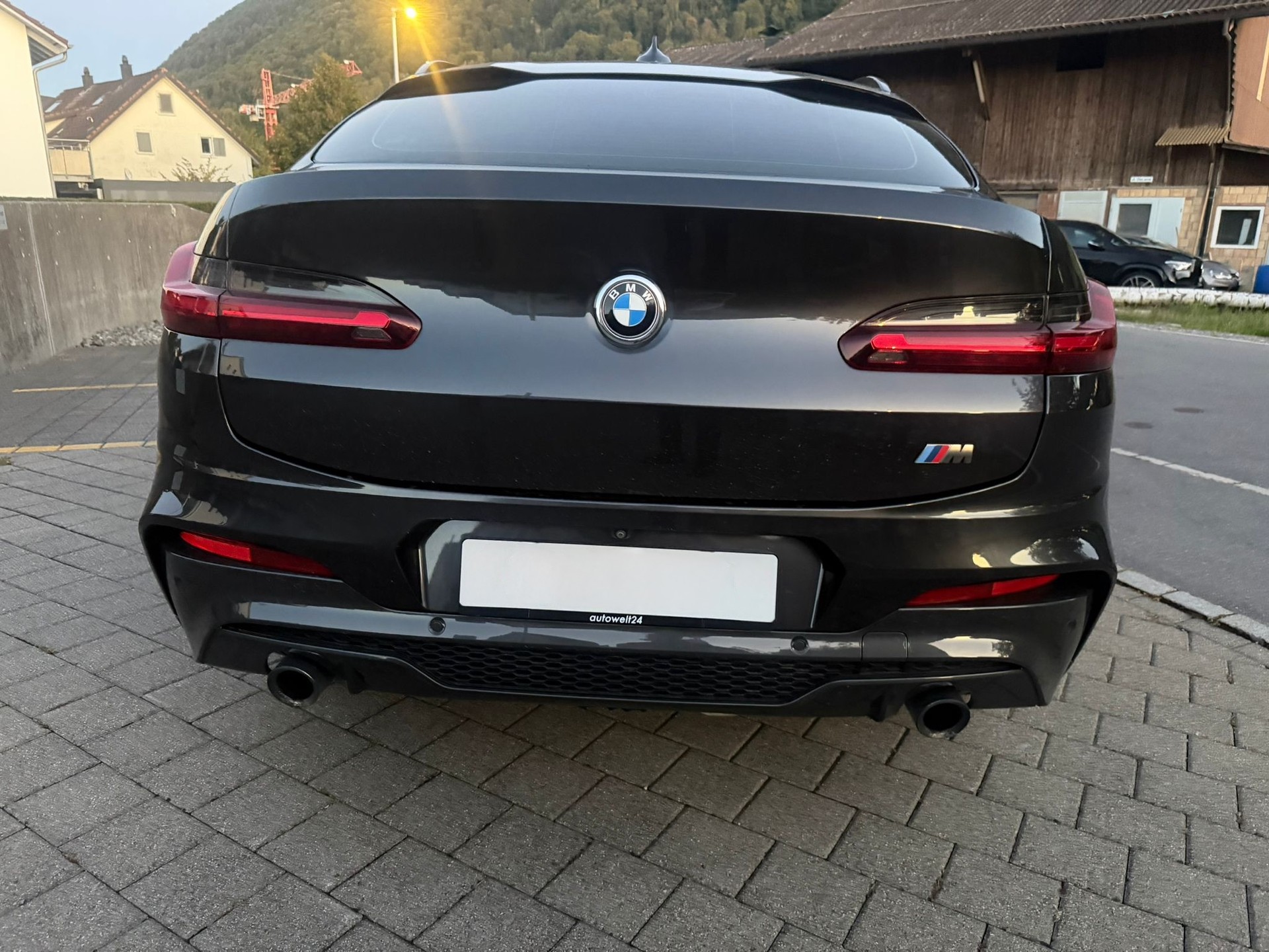 BMW 30d M Sport xDrive-image-3