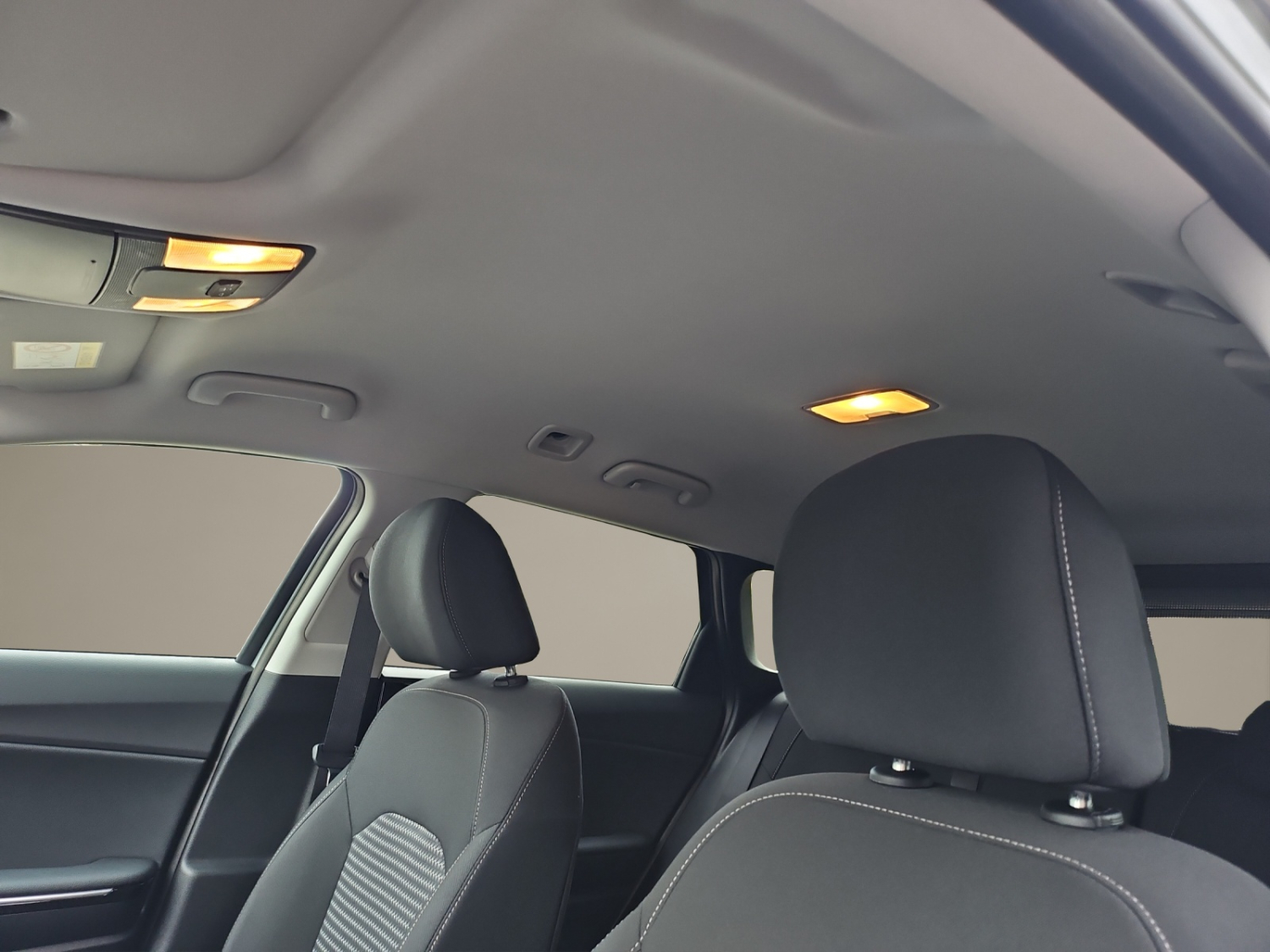 KIA Ceed SW 1.5 T-GDi MHEV Power-image-15