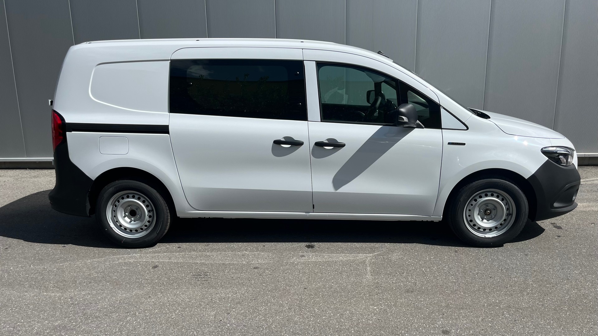 MERCEDES-BENZ eCitan 45kWh Worker Lang-image-8