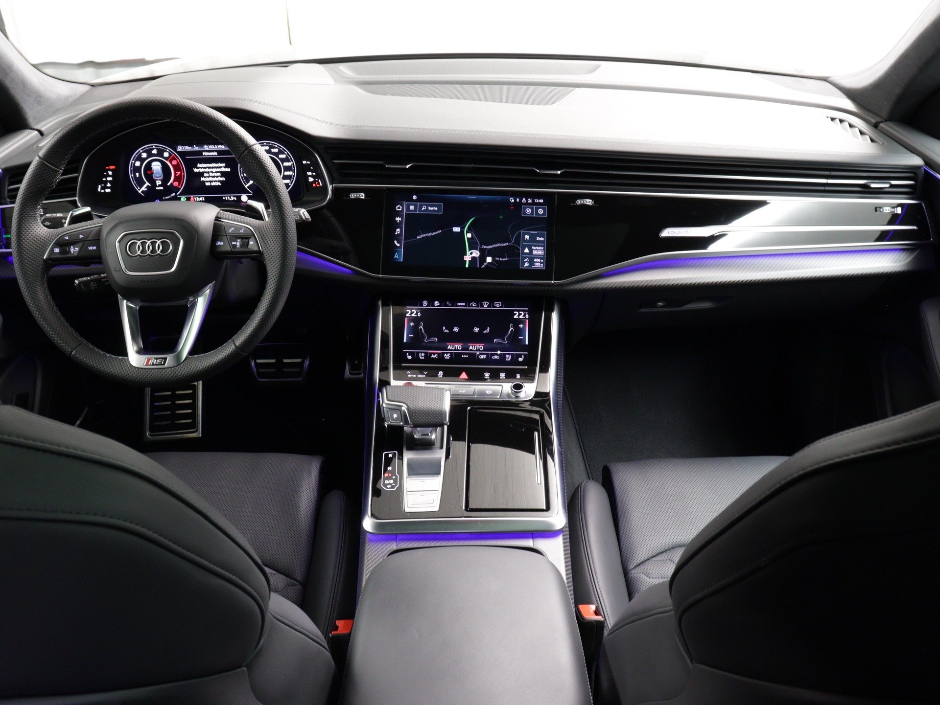AUDI RS Q8 4.0 V8 TFSI quattro T-Tronic-image-6