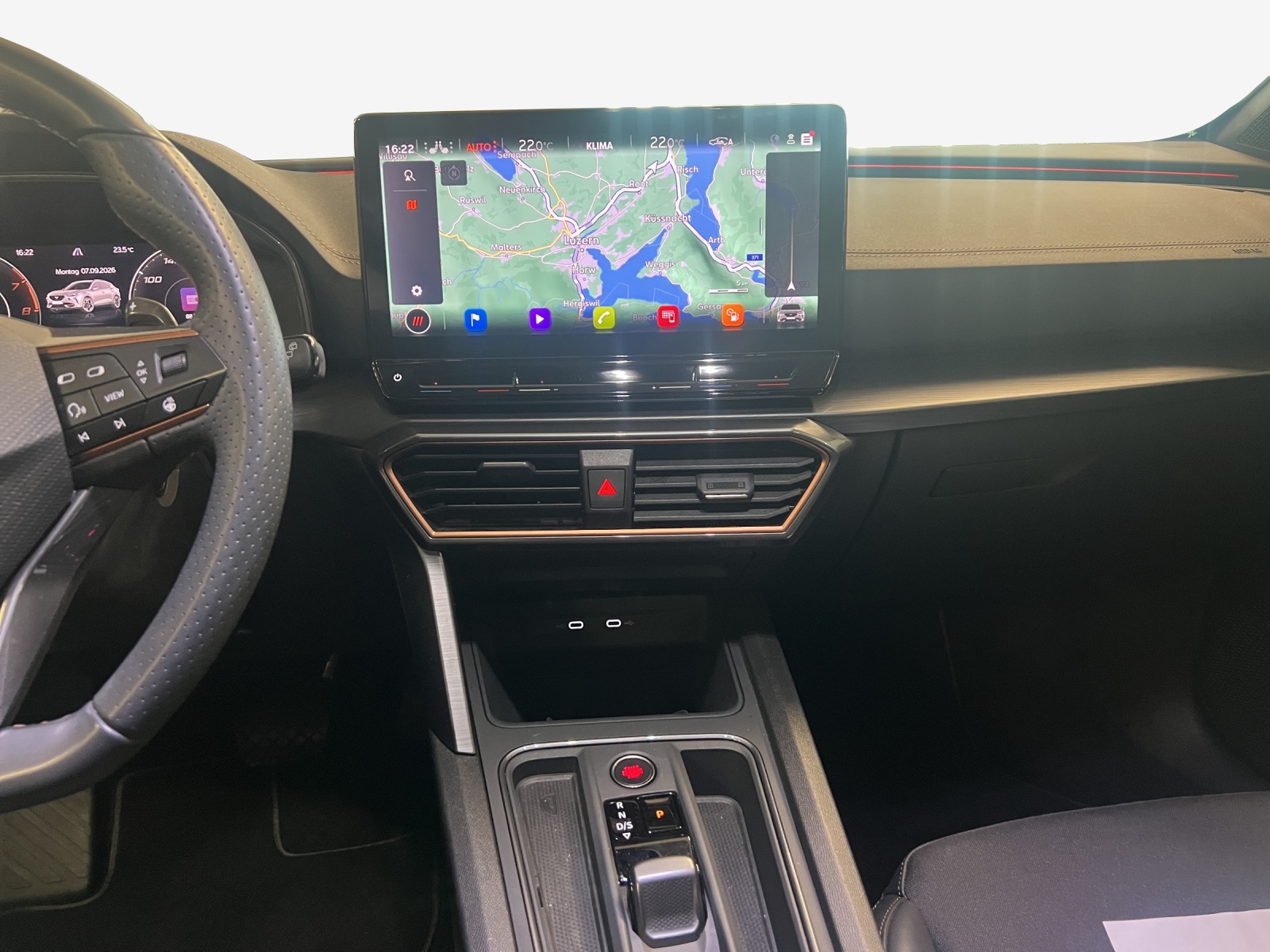 CUPRA Formentor 1.5 TSI Inicio DSG-image-10
