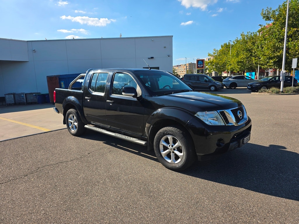 NISSAN Navara Double Cab SE 2.5 dCi 4WD Automat-image-10