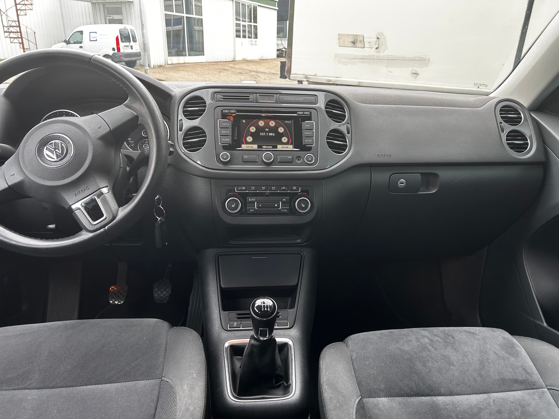 VW Tiguan 2.0 TSI Track&Style 4Motion-image-10