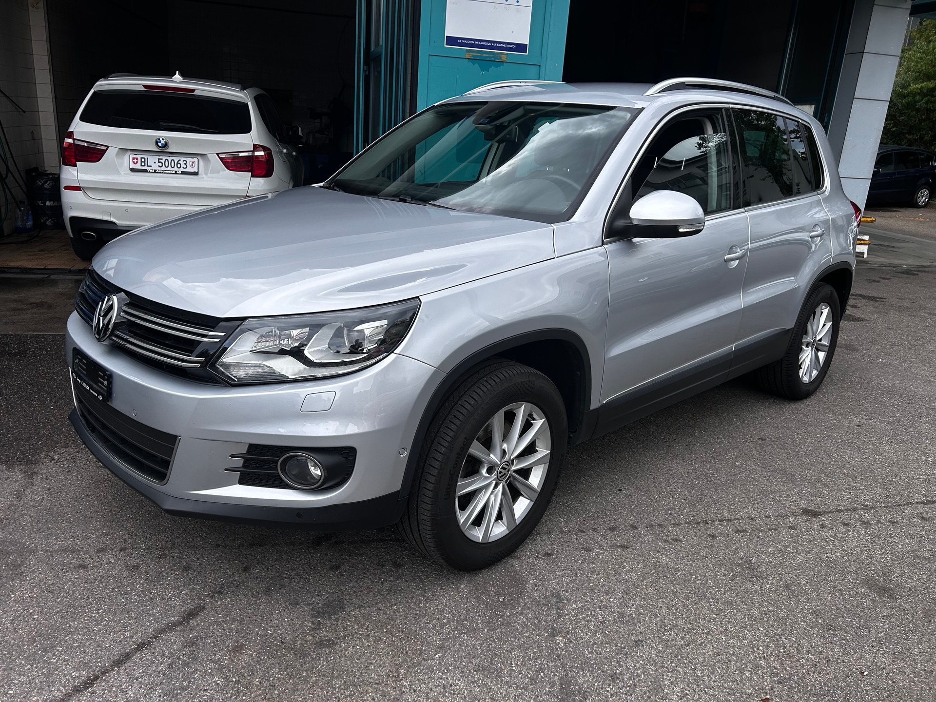 VW Tiguan 2.0 TSI Track&Style 4Motion-image-1
