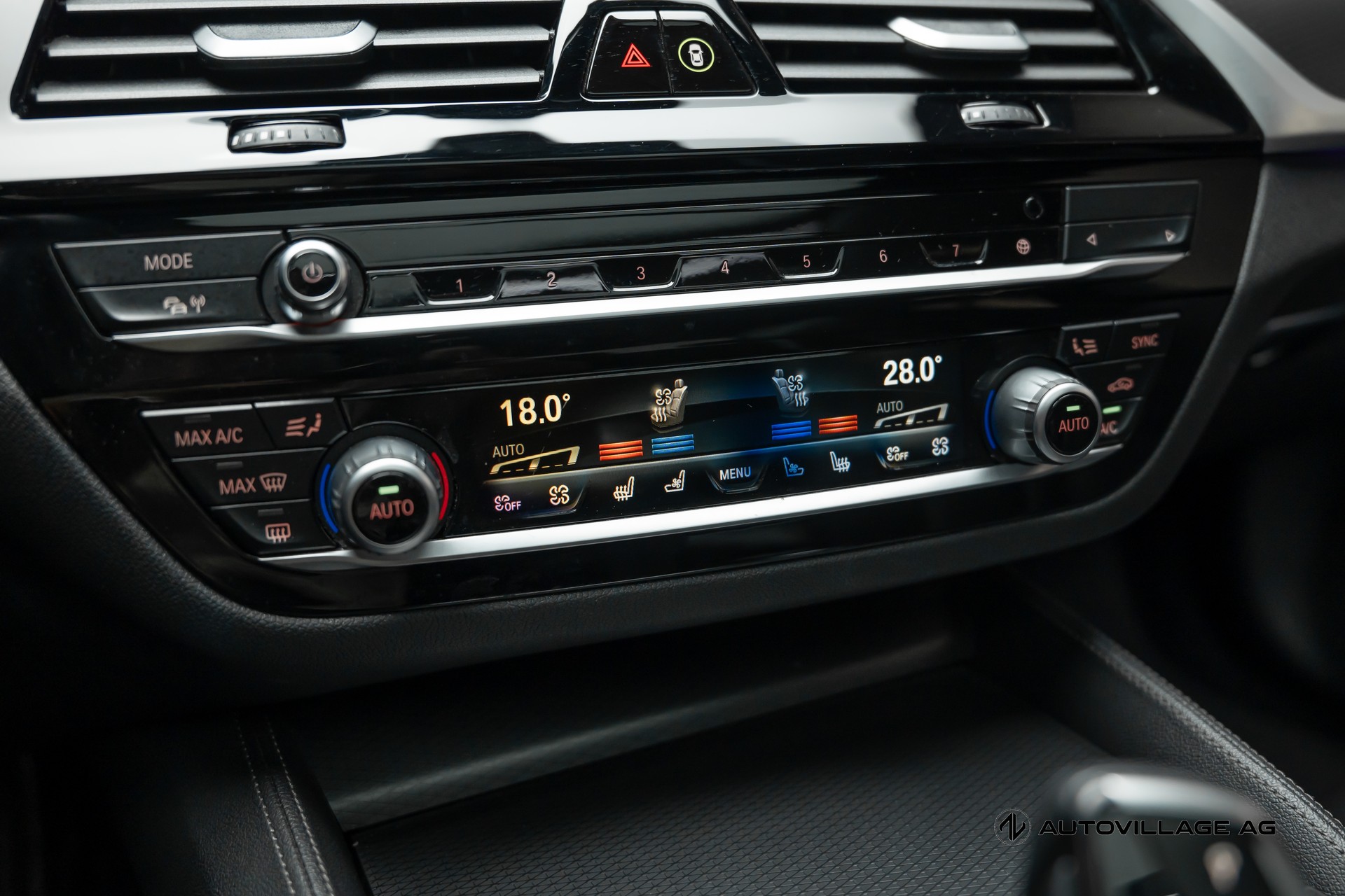 BMW 545e xDrive Pure M Sport Steptronic-image-6
