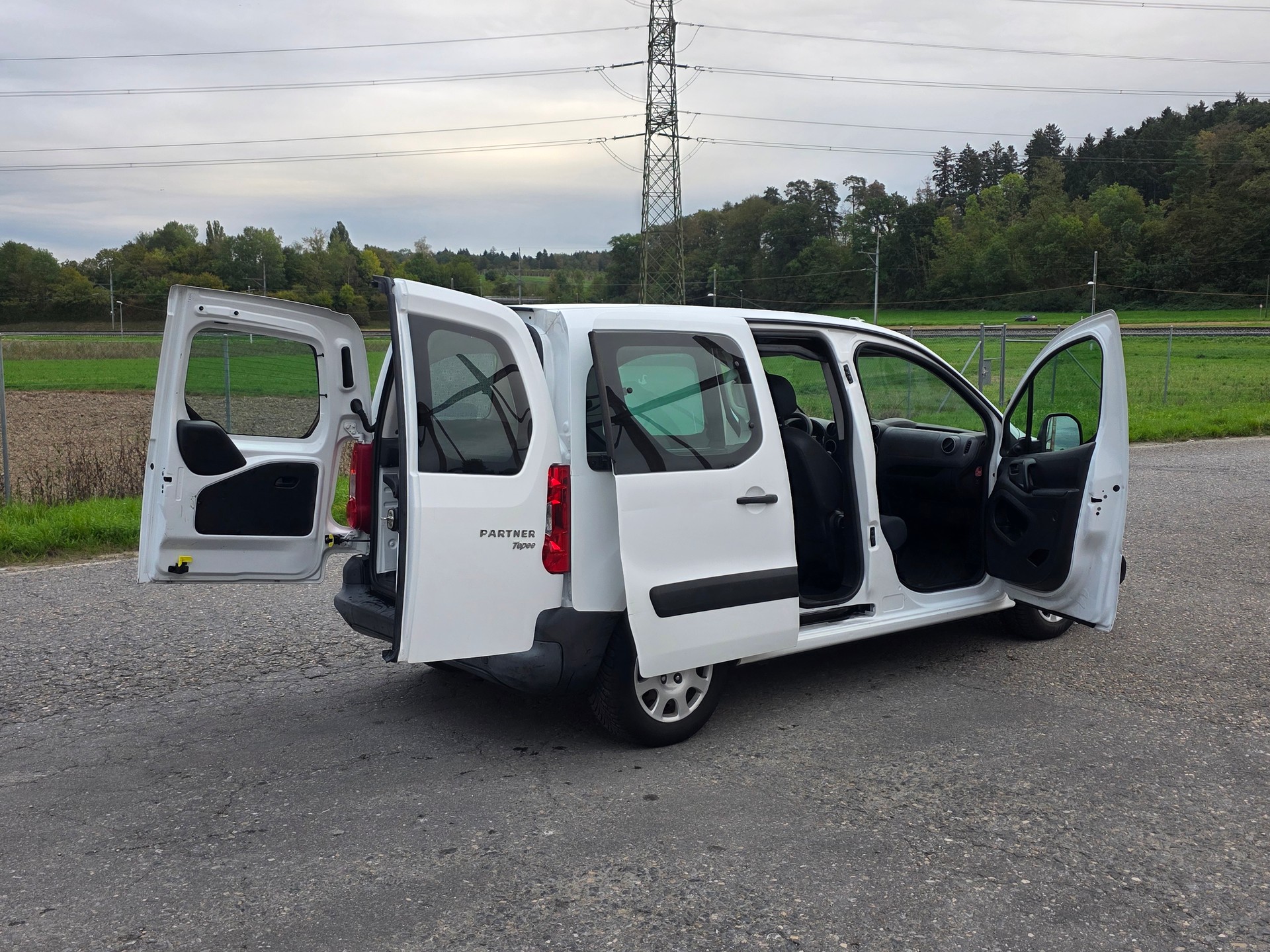 PEUGEOT Partner 1.6 Trendy-image-3